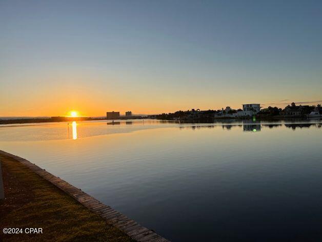 Listing photo id 65 for 4620 Bay Point Road 1018