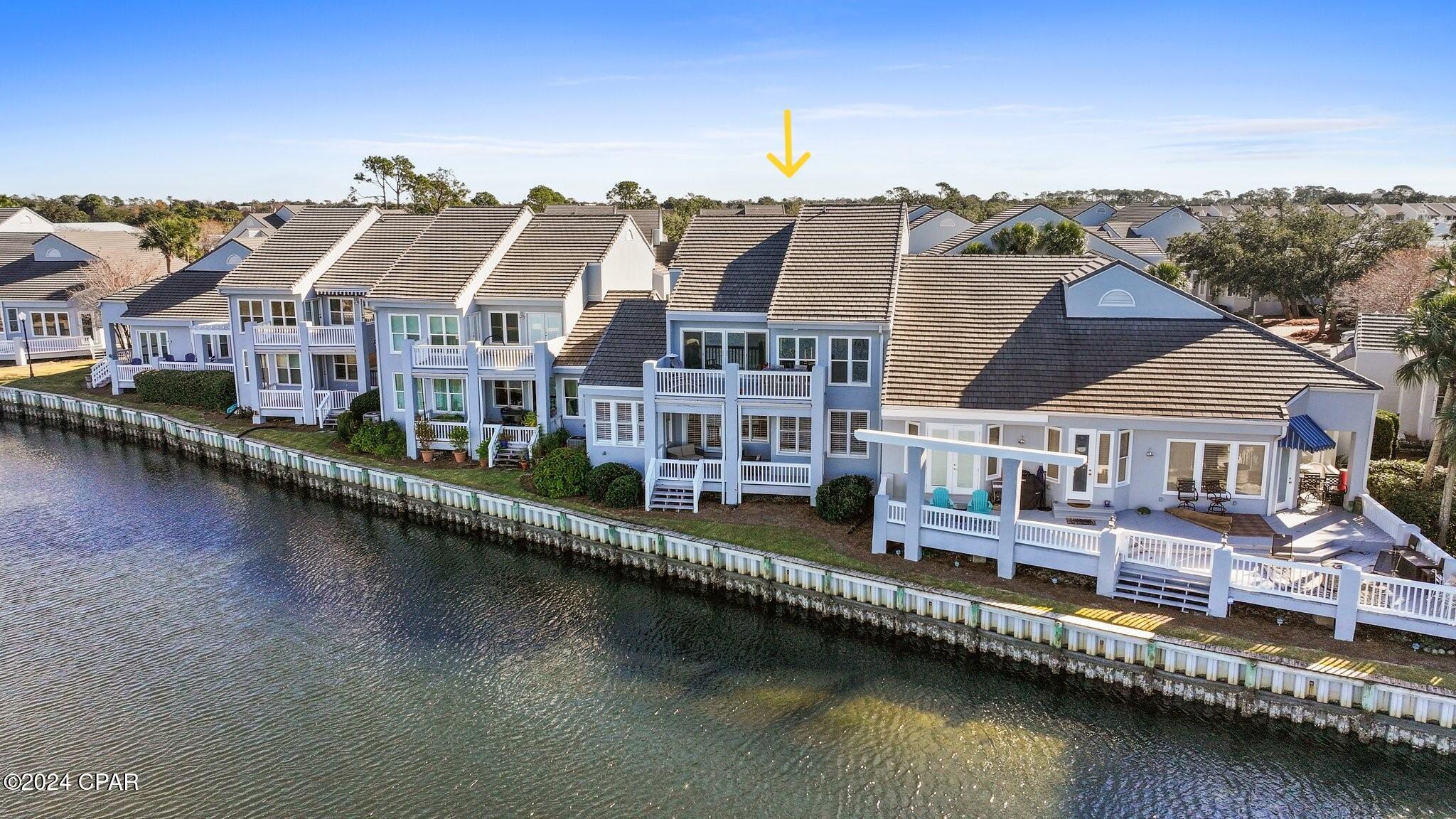 Listing photo id 7 for 4620 Bay Point Road 1018