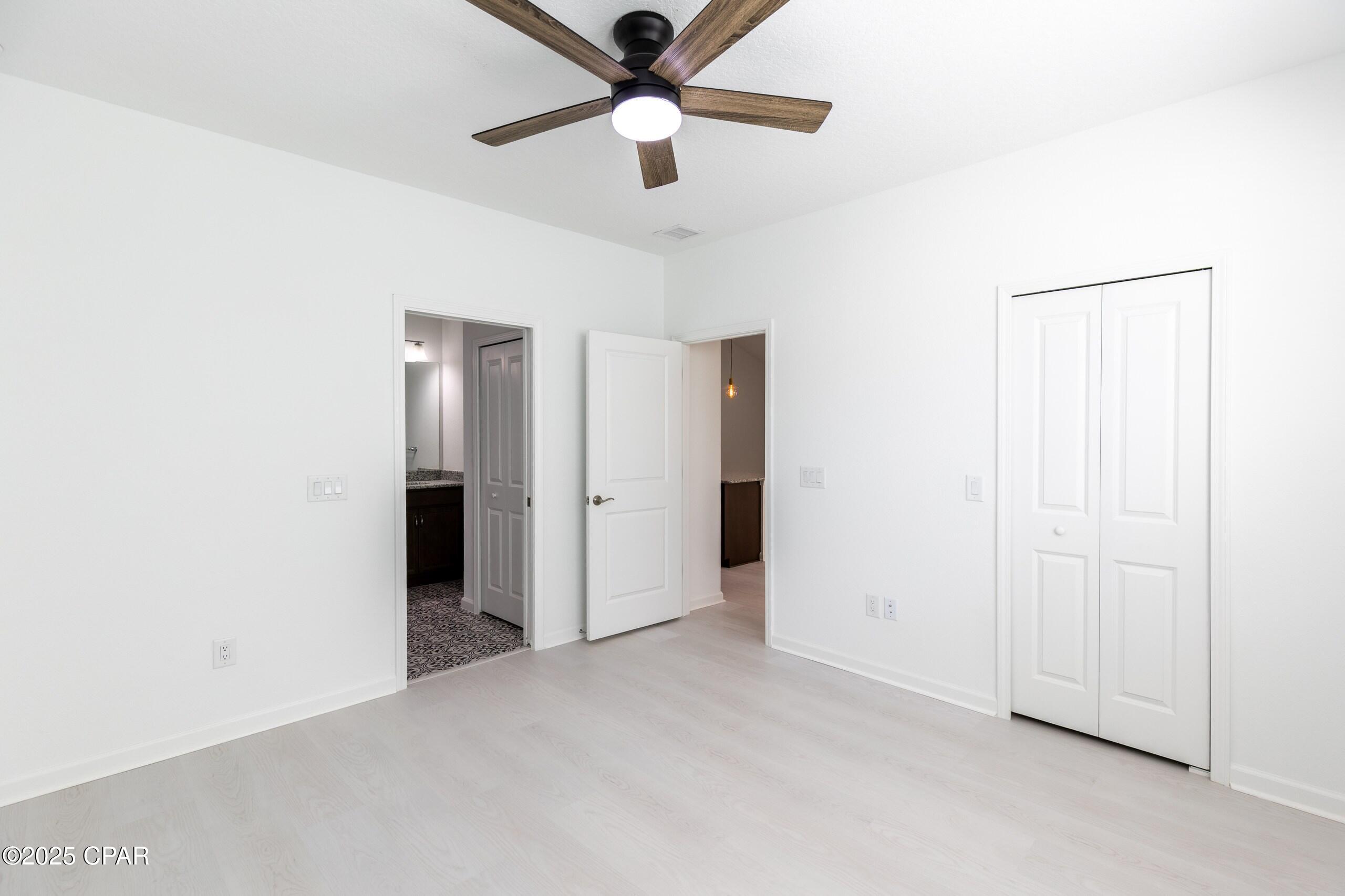 Image 19 For 9254 Cool Breeze Drive