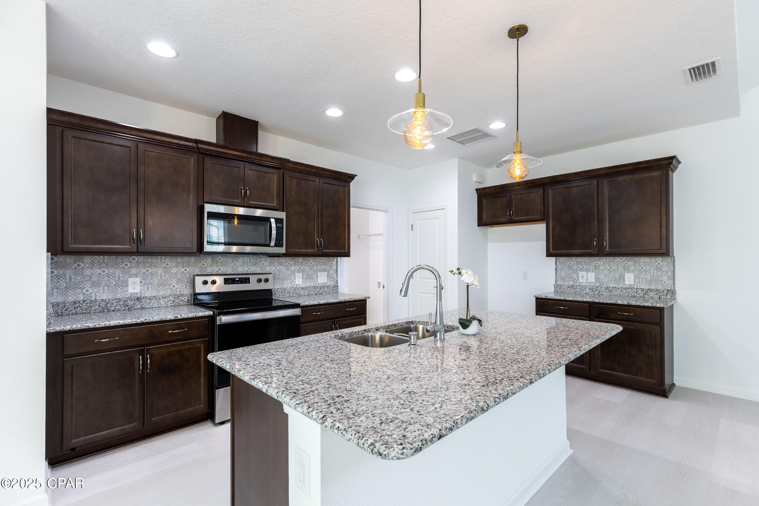 Image 22 For 9254 Cool Breeze Drive