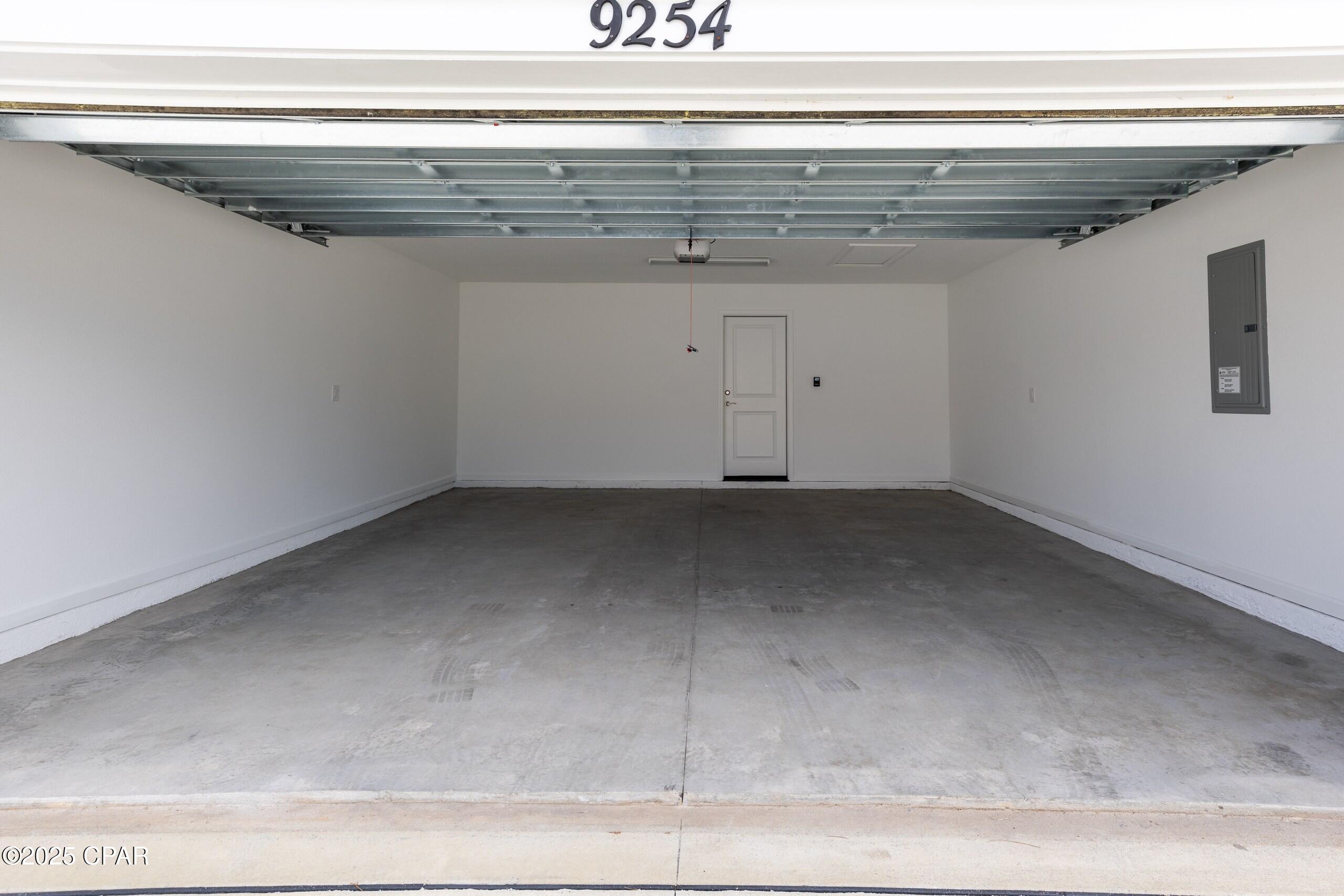 Image 28 For 9254 Cool Breeze Drive