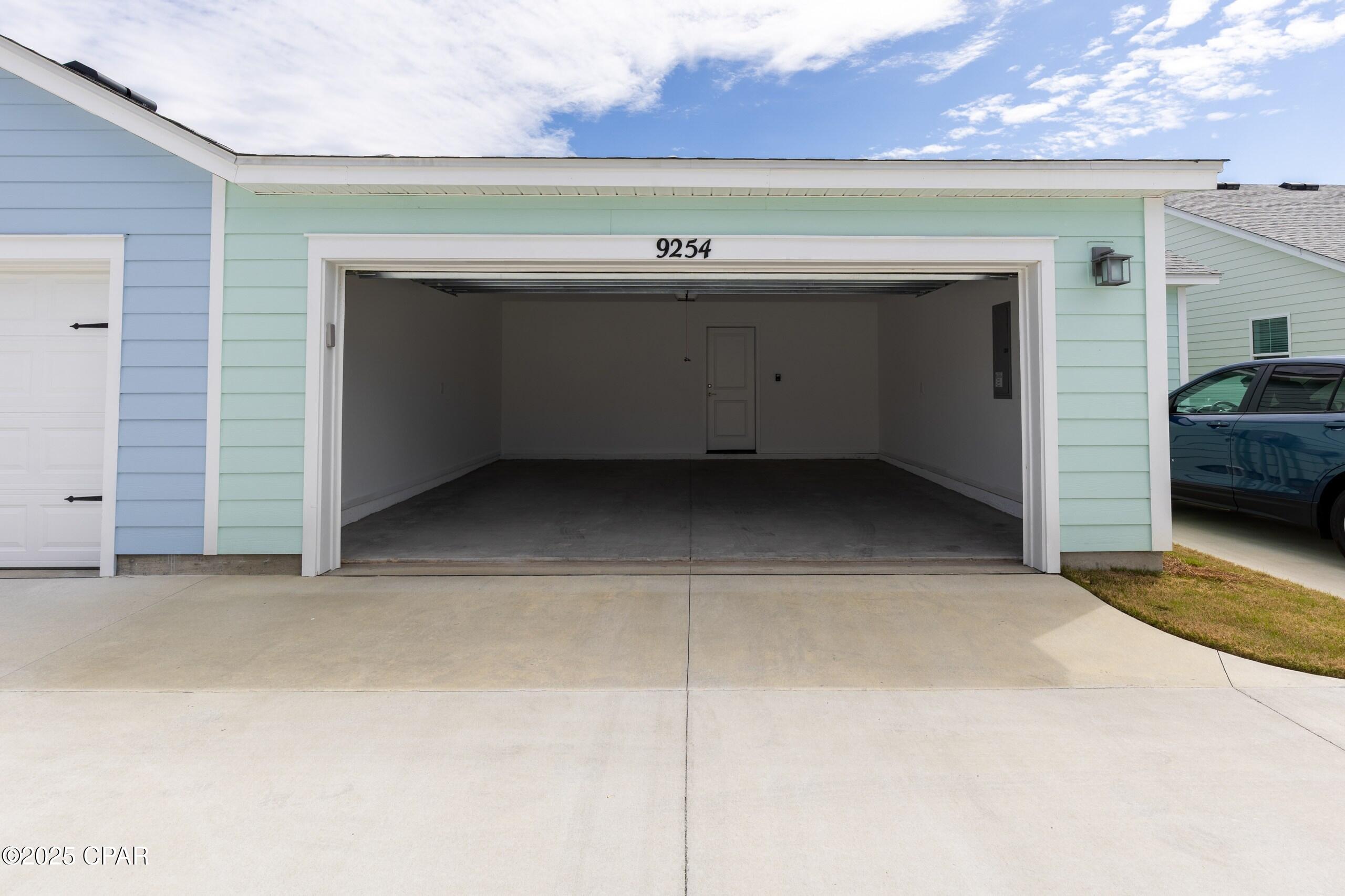 Image 30 For 9254 Cool Breeze Drive