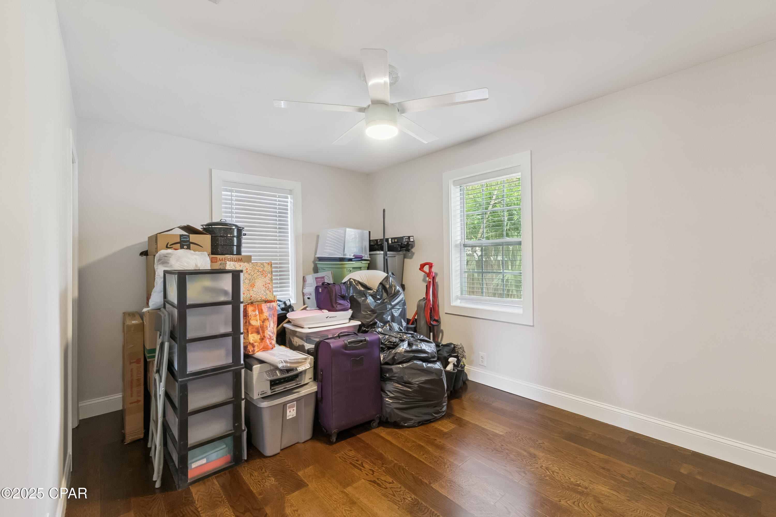 Image 27 For 605 2nd Place