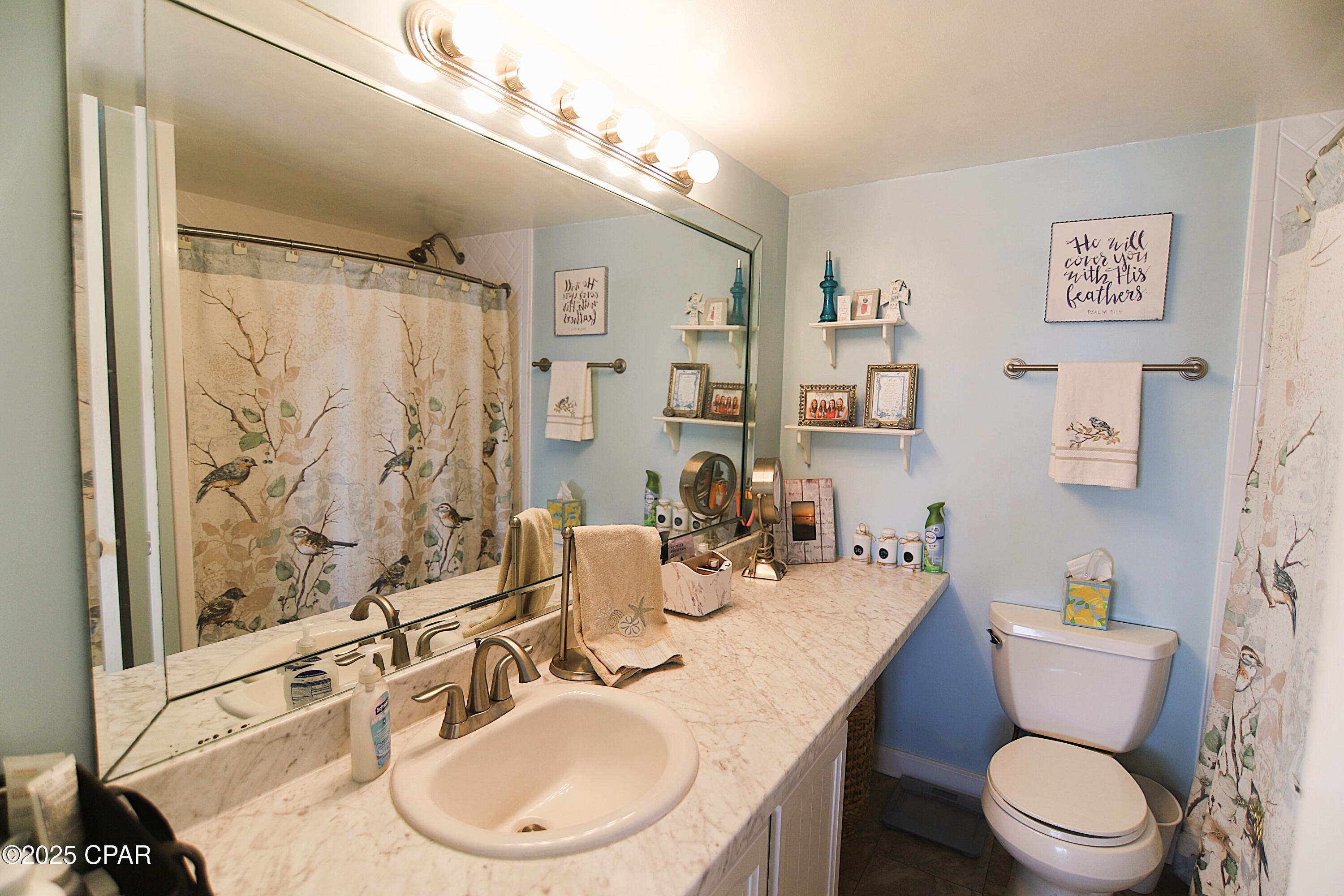 Image 17 For 100 Cherry Street 405