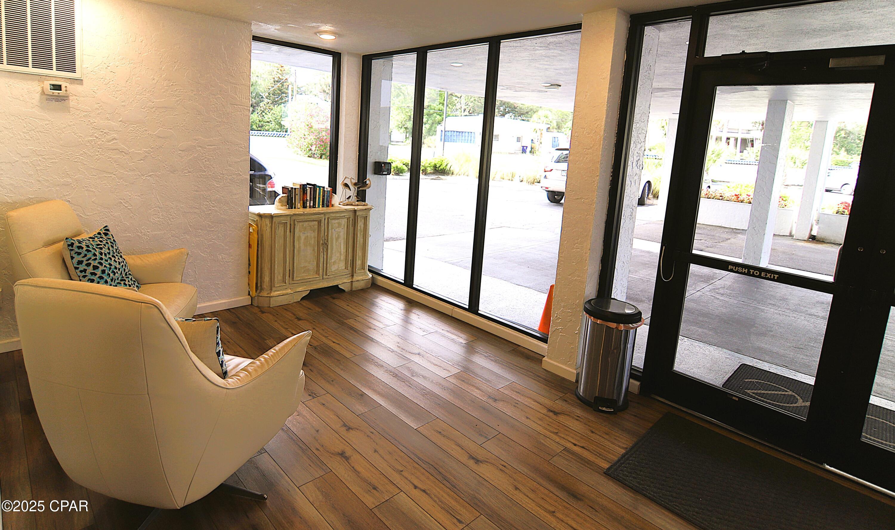 Image 23 For 100 Cherry Street 405