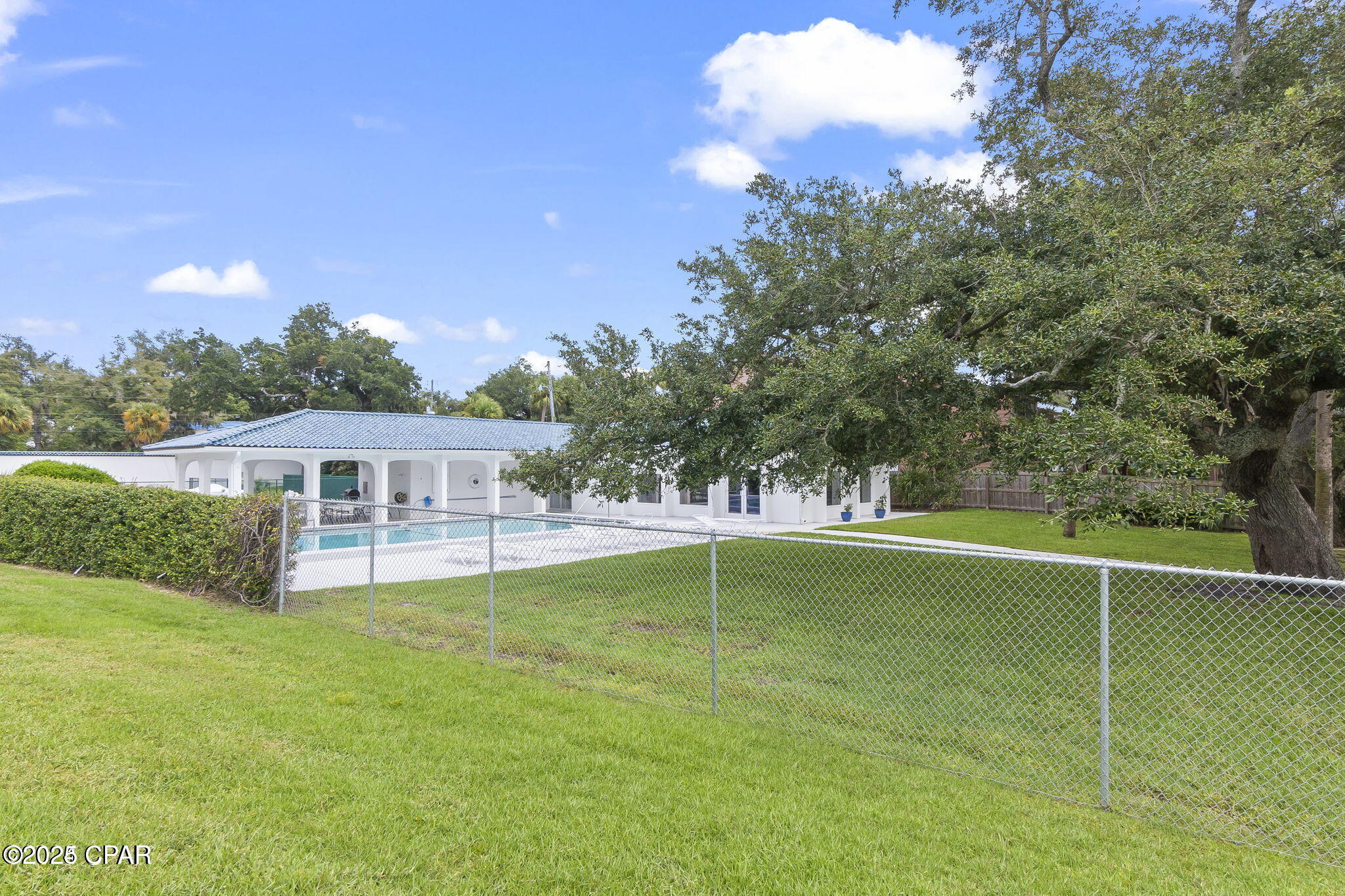 Image 35 For 100 Cherry Street 405