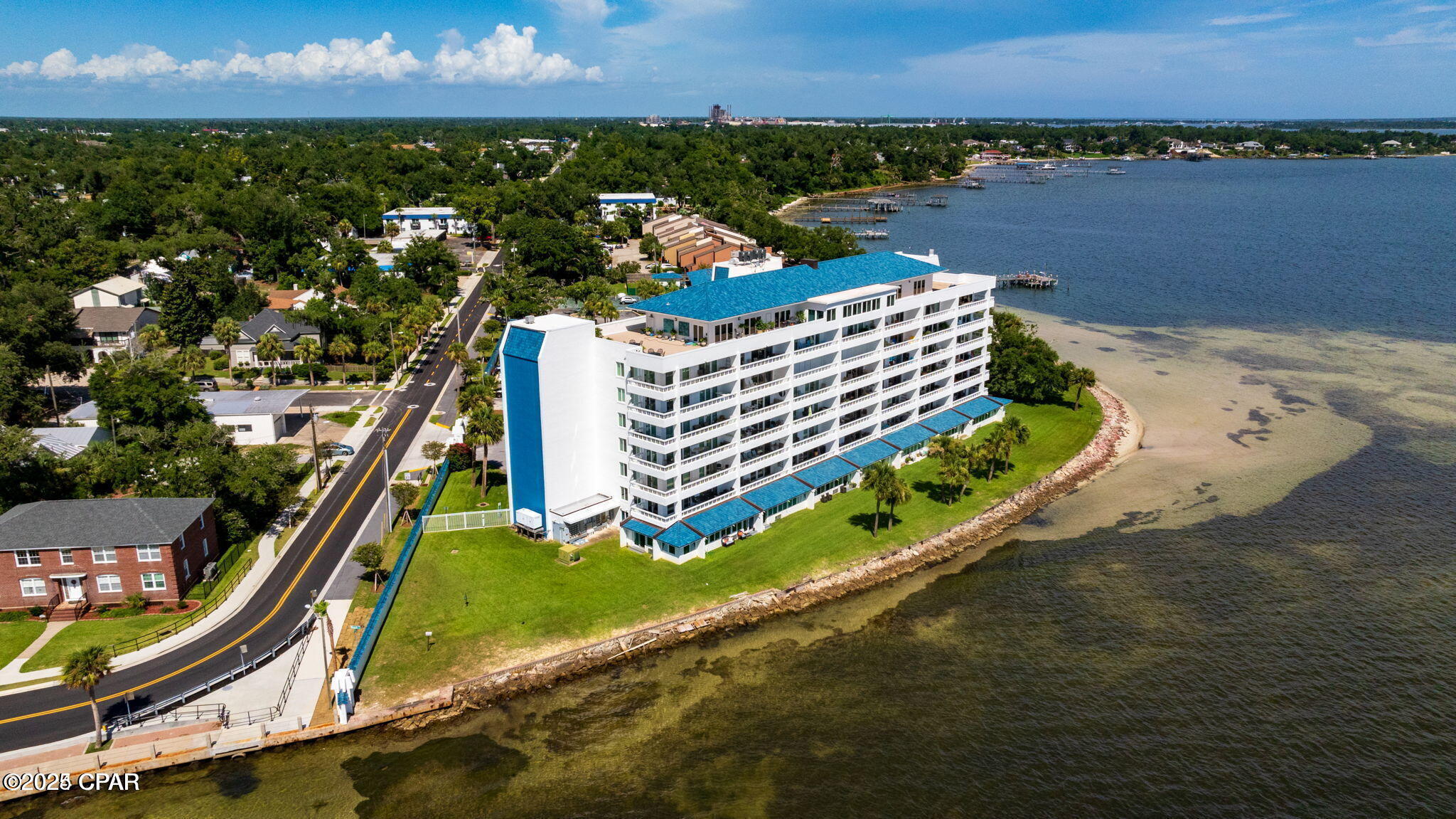 Image 47 For 100 Cherry Street 405