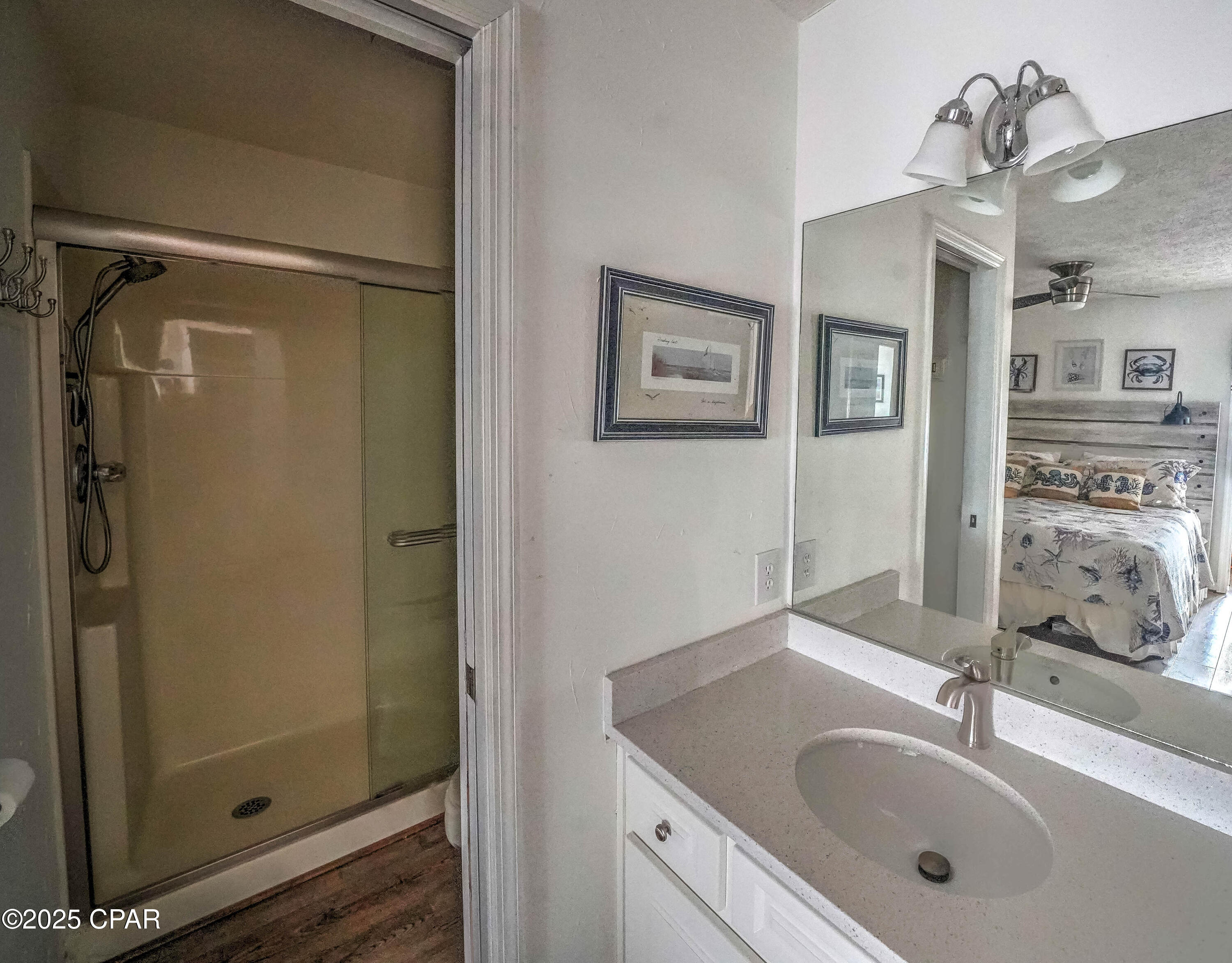 Image 20 For 219 Squid Lane