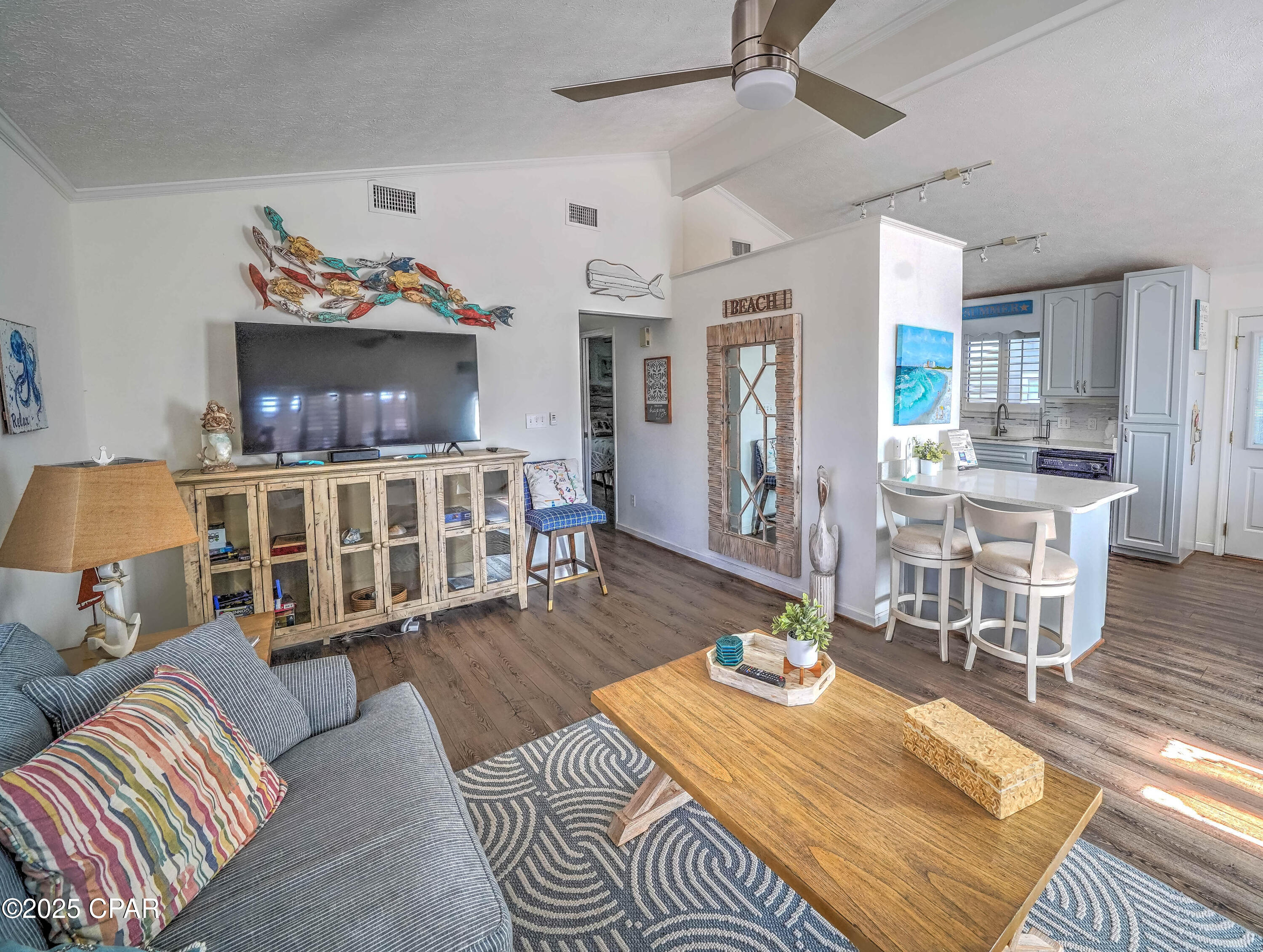 Image 4 For 219 Squid Lane