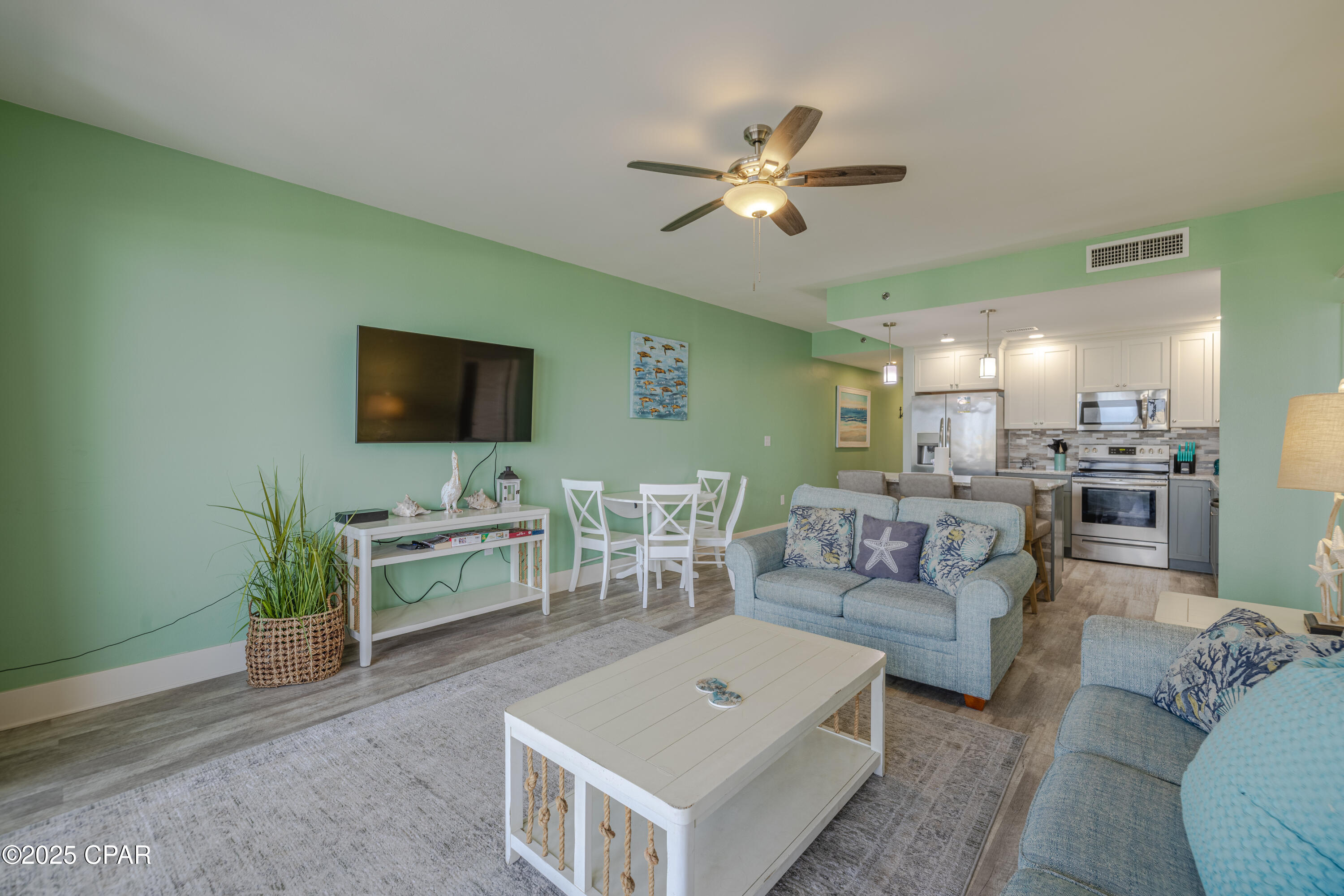 Image 2 For 9860 Thomas Drive 911