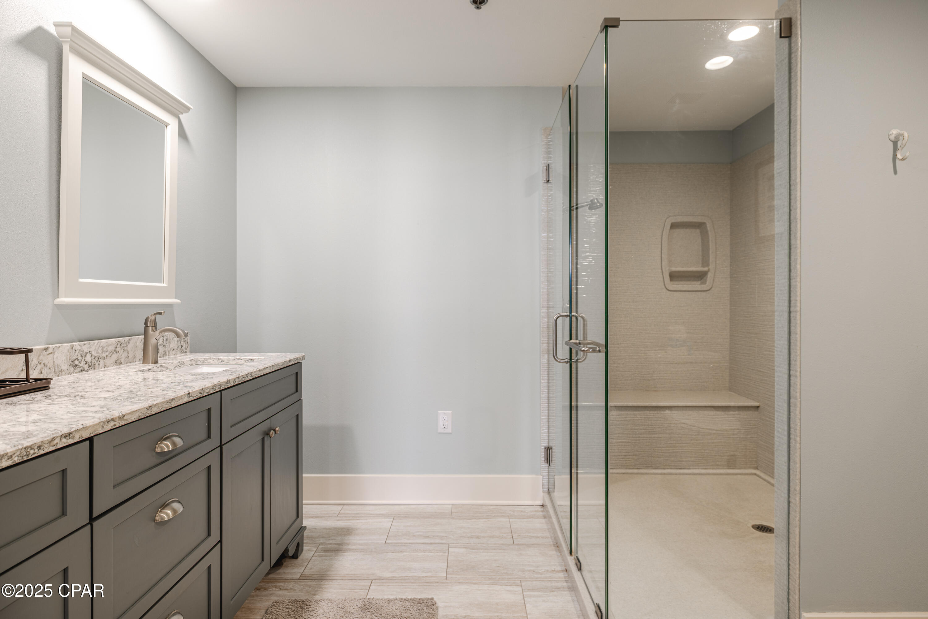 Image 28 For 9860 Thomas Drive 911