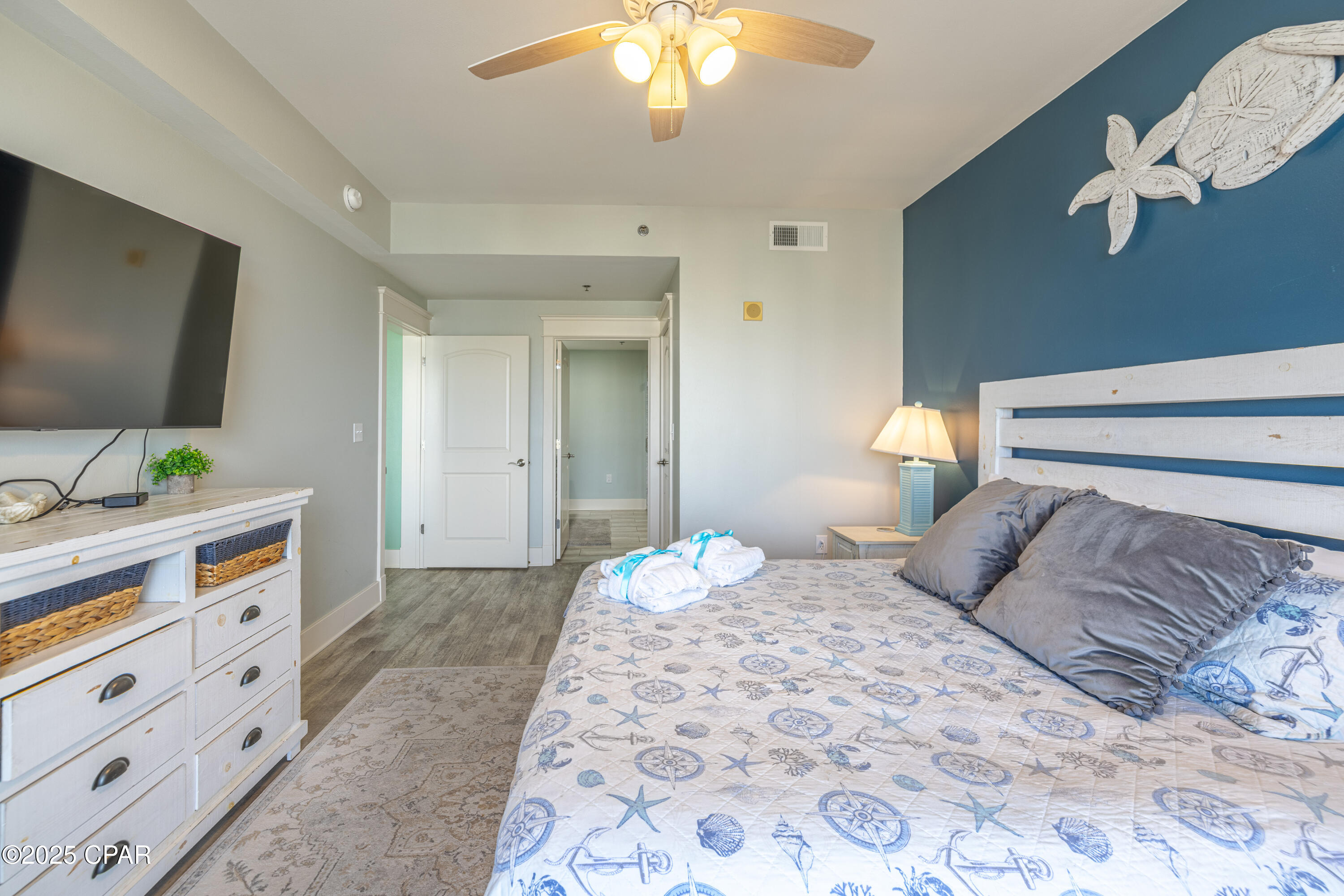 Image 29 For 9860 Thomas Drive 911