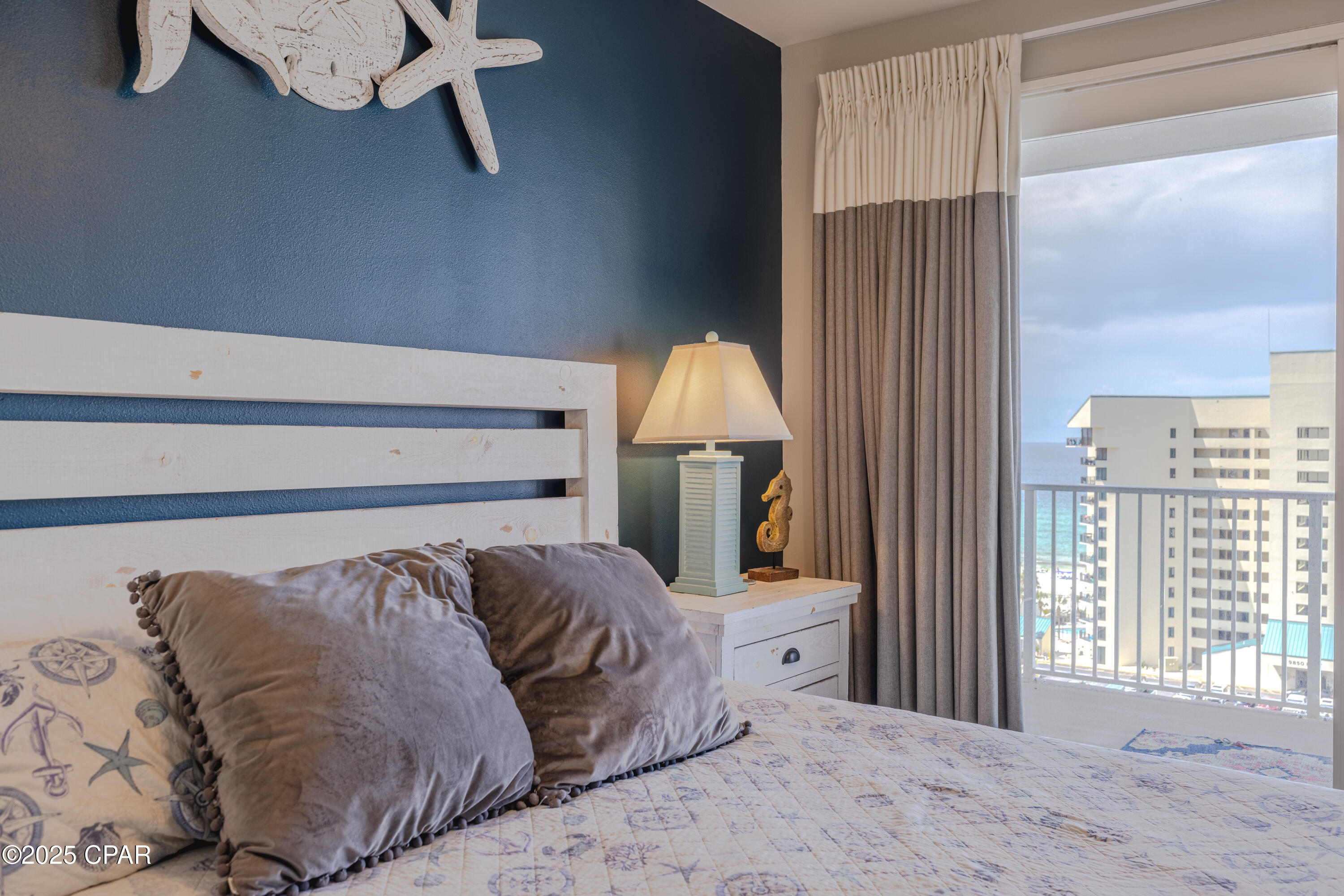 Image 30 For 9860 Thomas Drive 911