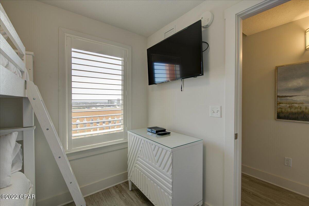 Image 11 For 15928 Front Beach  31802