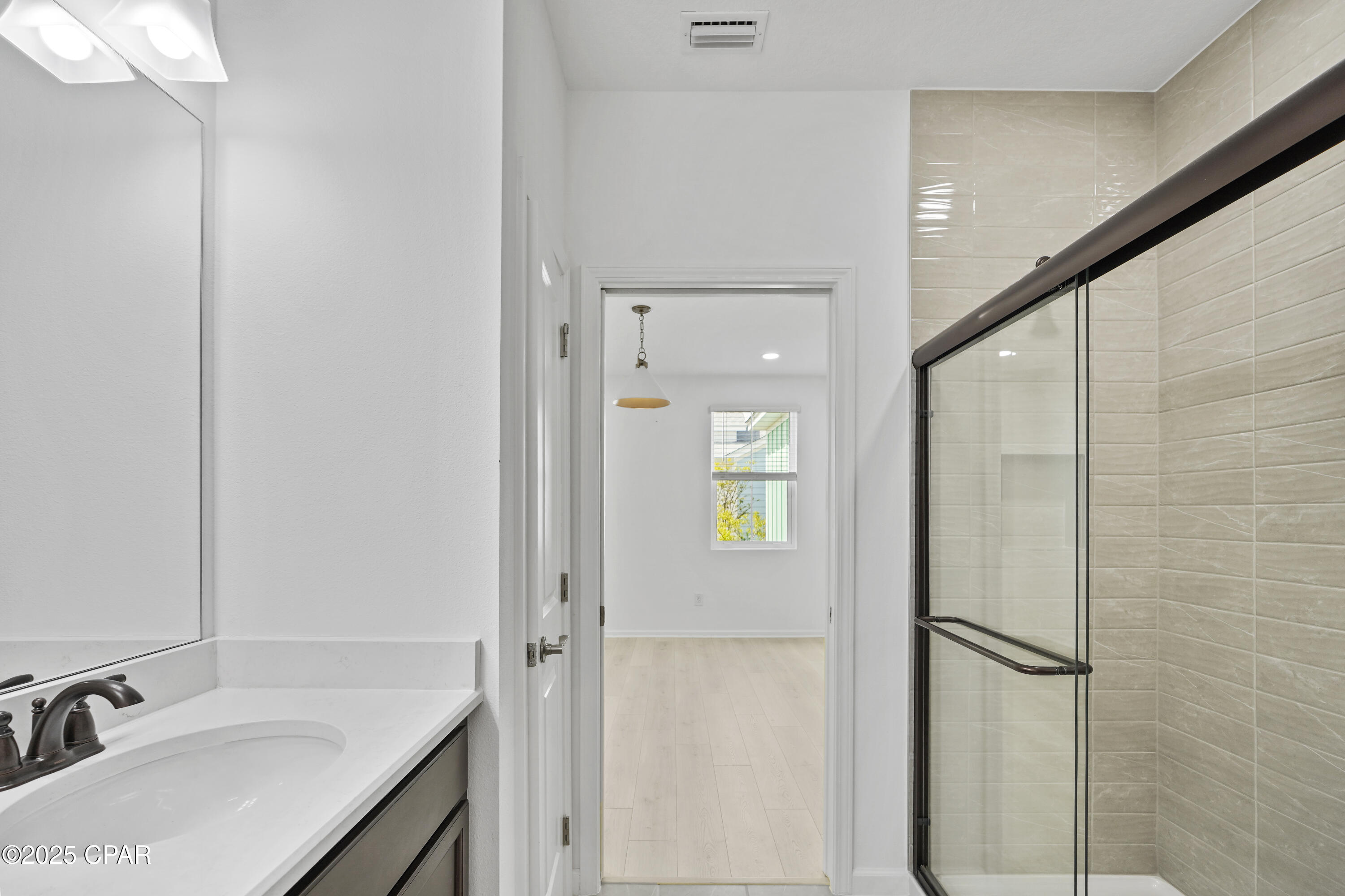 Image 15 For 8833 Attitude Avenue