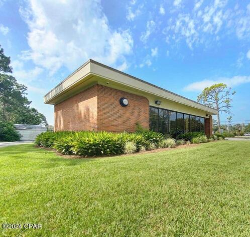 Image 7 For 2209 Thomas Drive