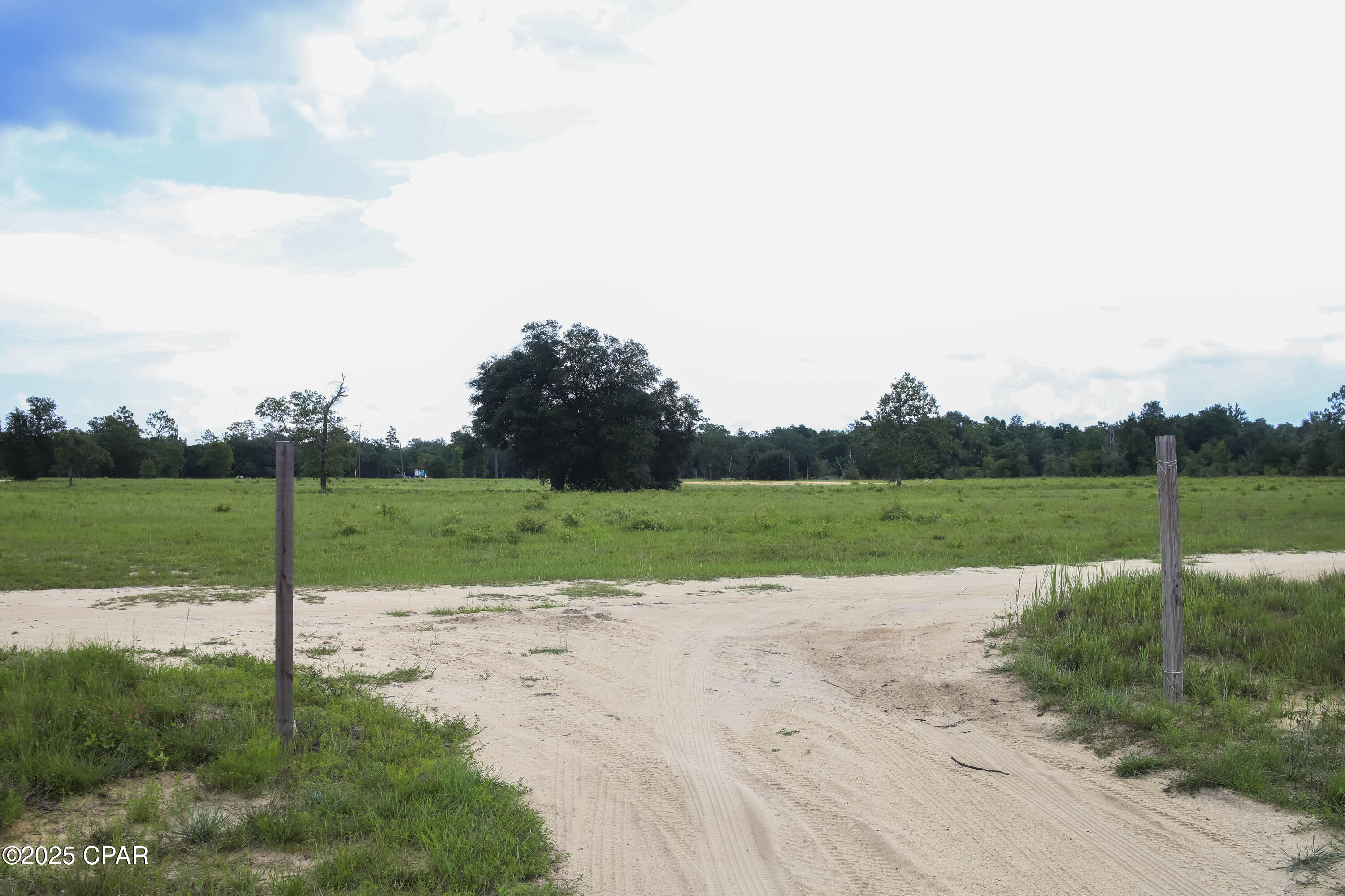 Image 8 For 20235 Bain Road