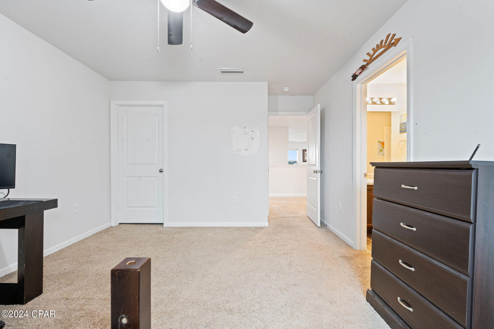 Listing photo id 35 for 3946 Whitehead Boulevard