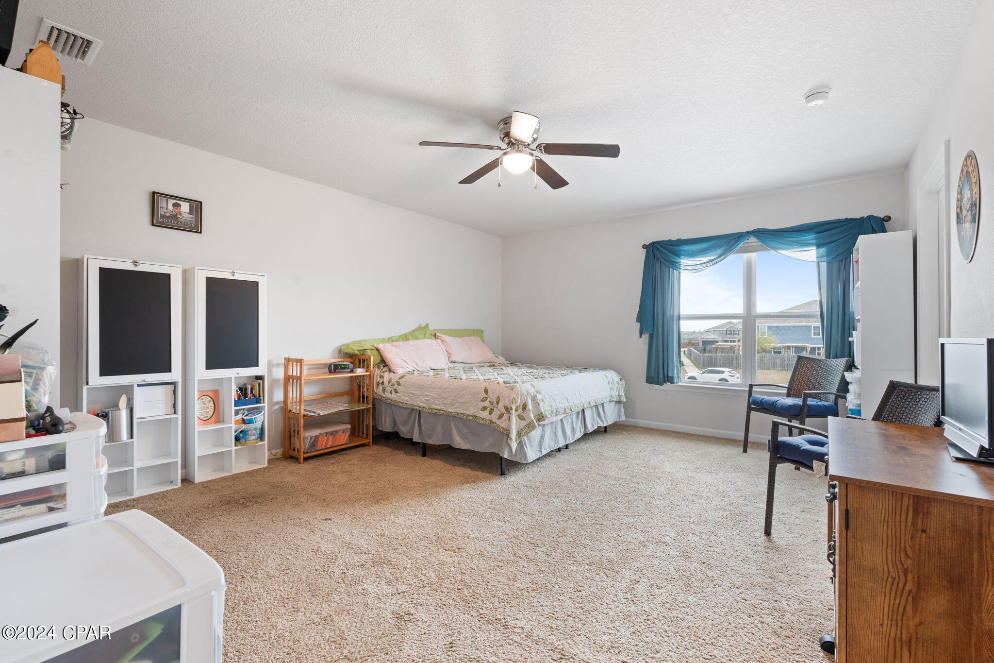 Listing photo id 40 for 3946 Whitehead Boulevard