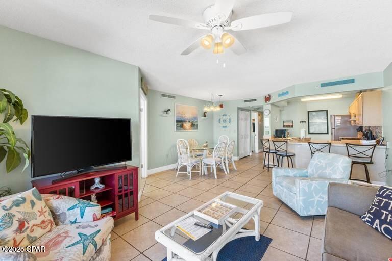 Image 7 For 6505 Thomas Drive 905