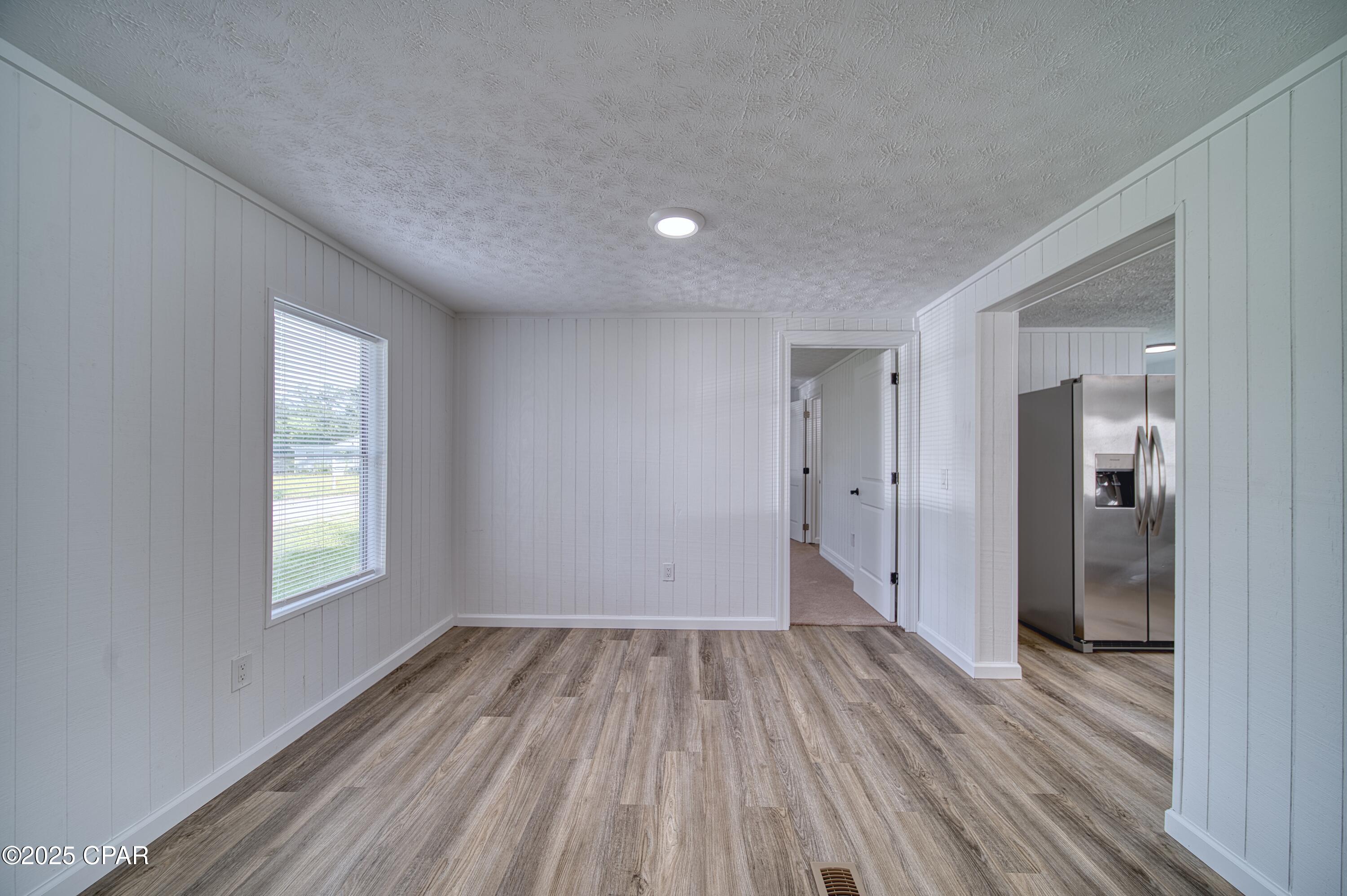 Image 11 For 7923 Santa Rosa Avenue