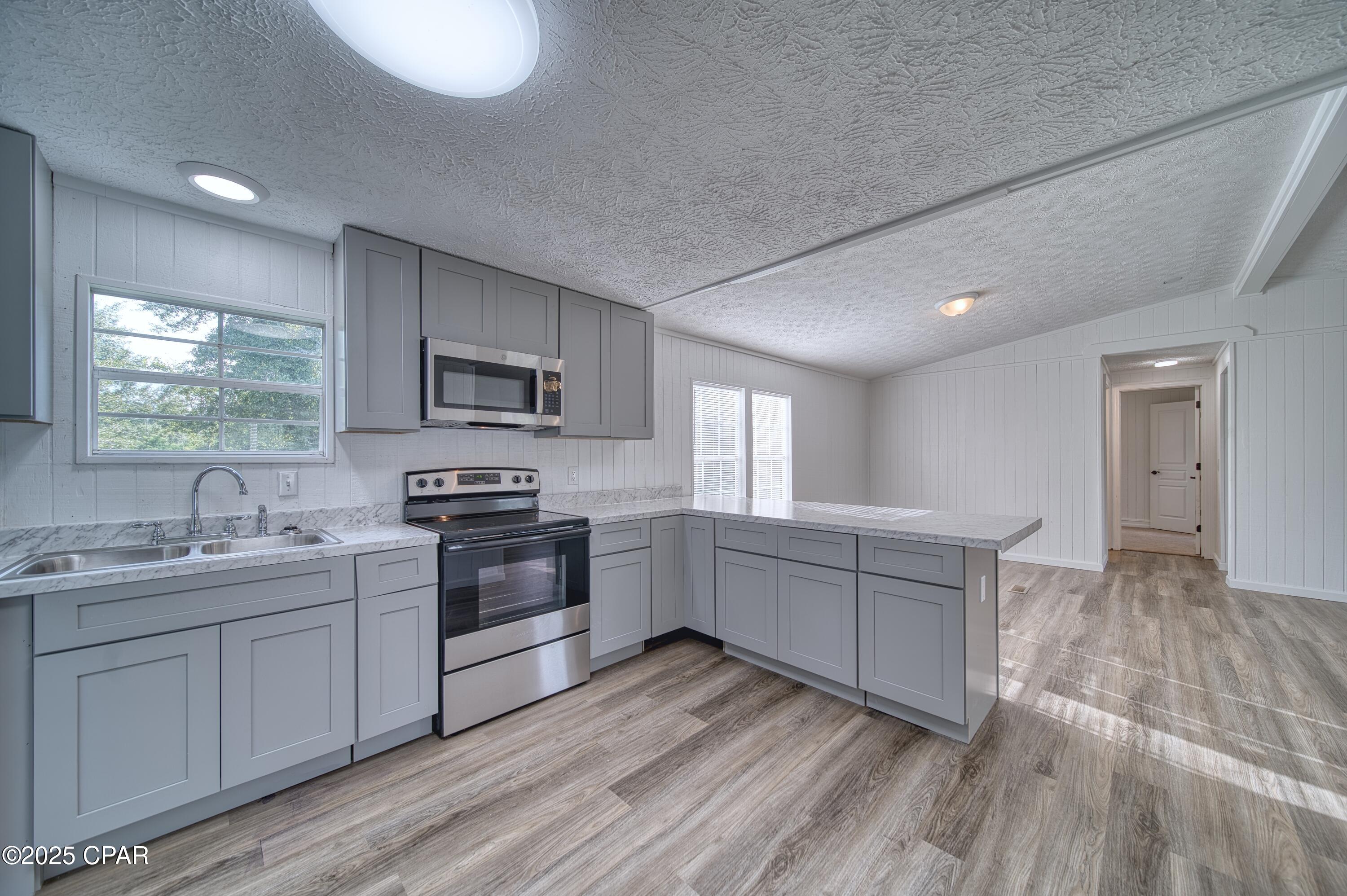 Image 21 For 7923 Santa Rosa Avenue