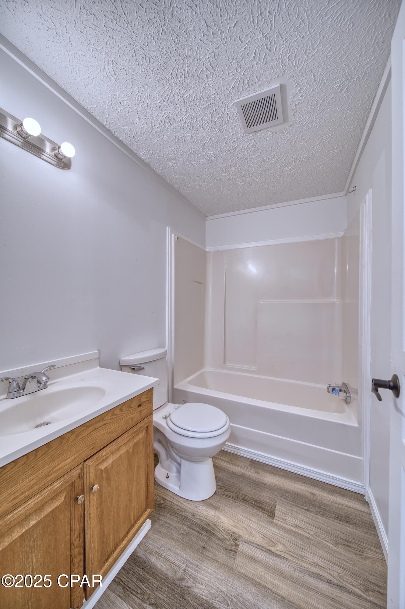 Image 26 For 7923 Santa Rosa Avenue