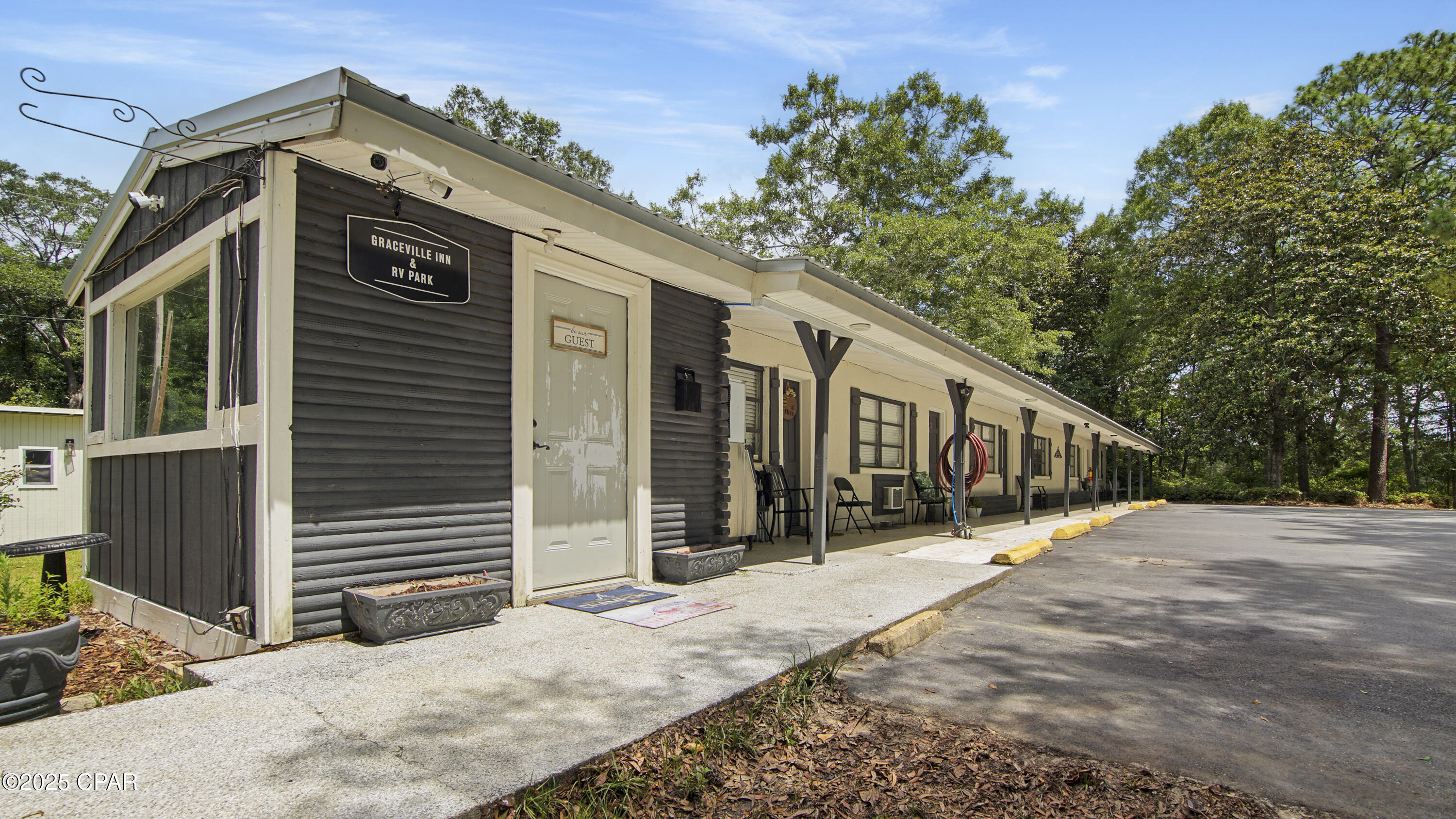 Image 2 For 4991 Highway 77