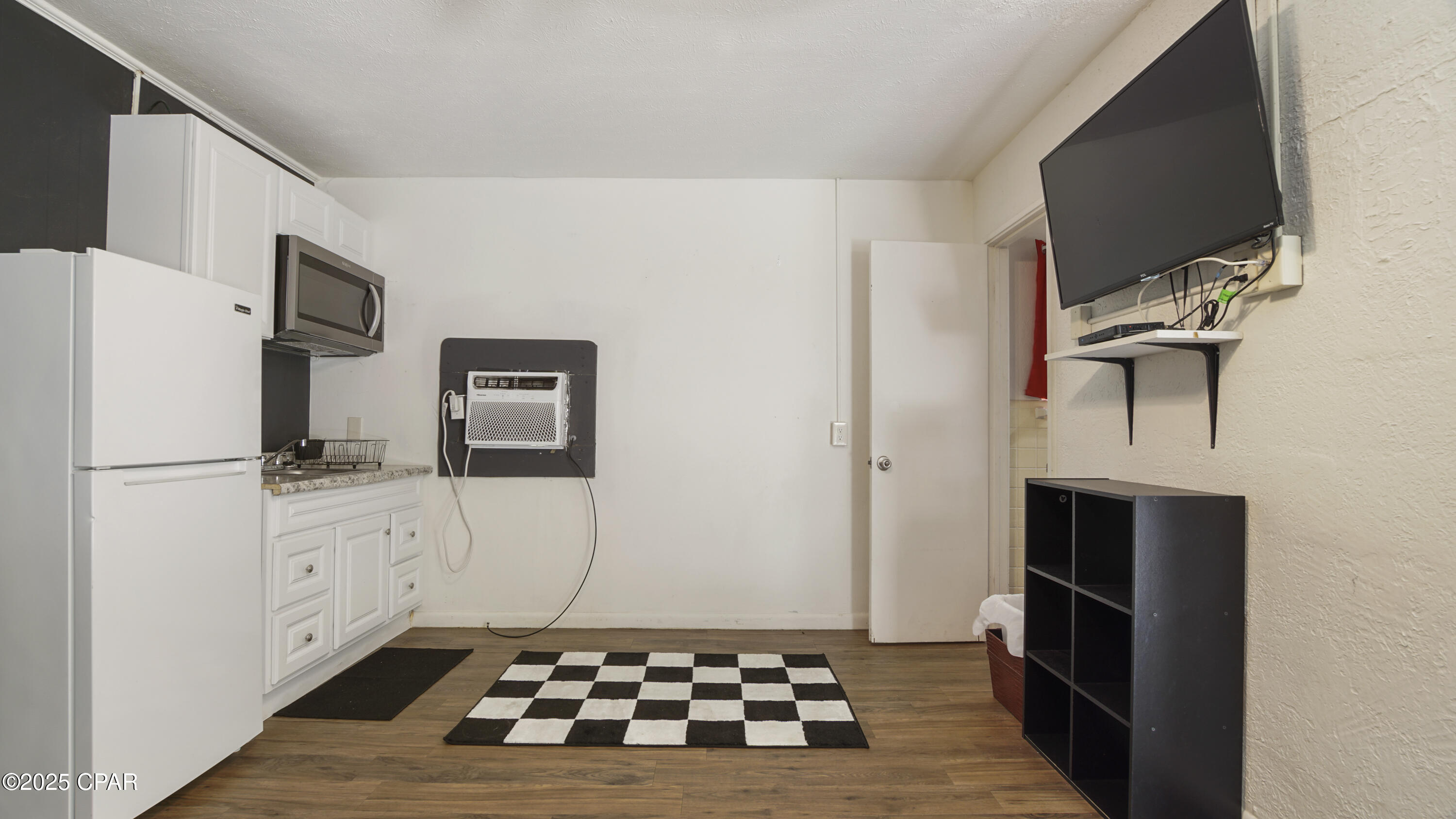 Image 9 For 4991 Highway 77