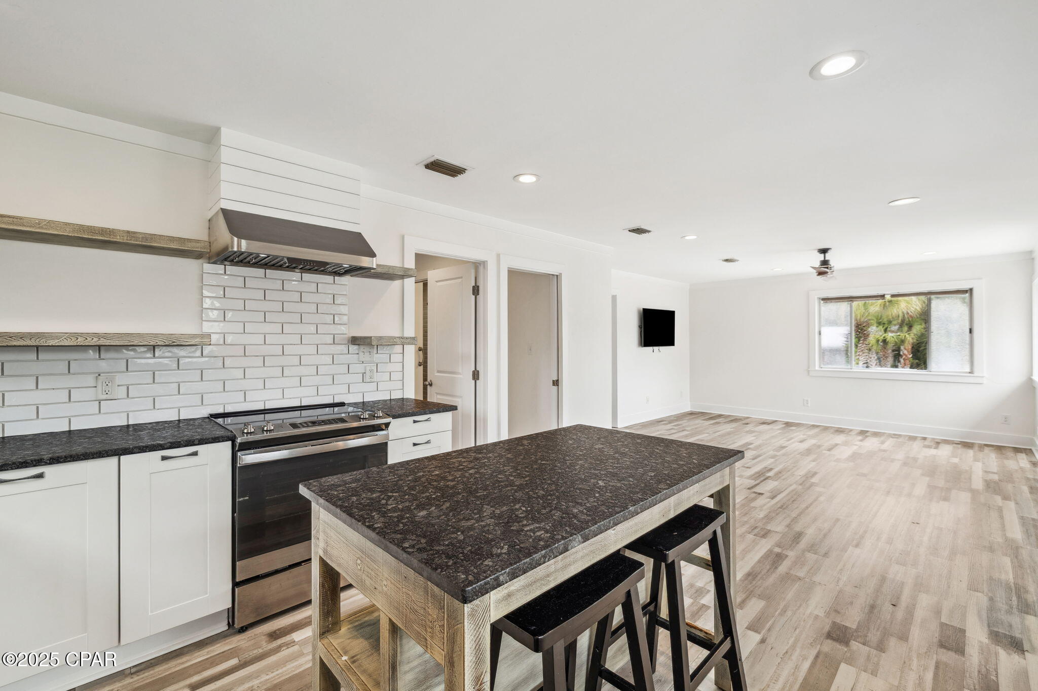 Image 16 For 2460 County Highway 30a