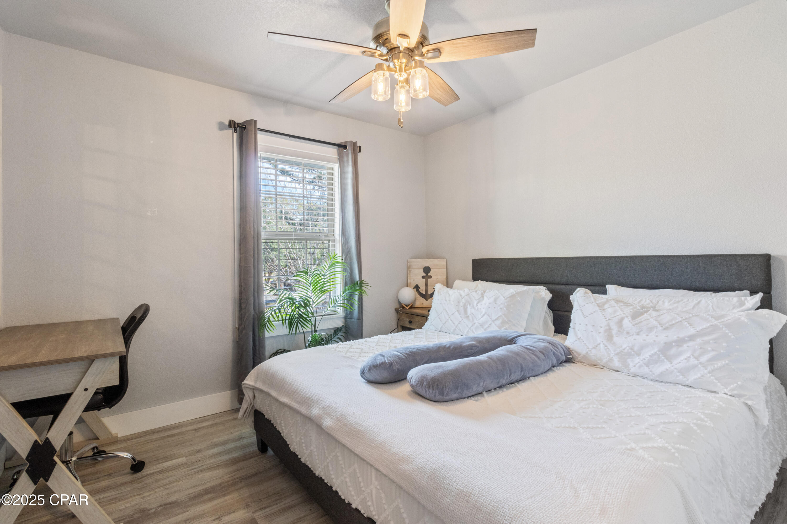 Image 20 For 450 Roberts Drive