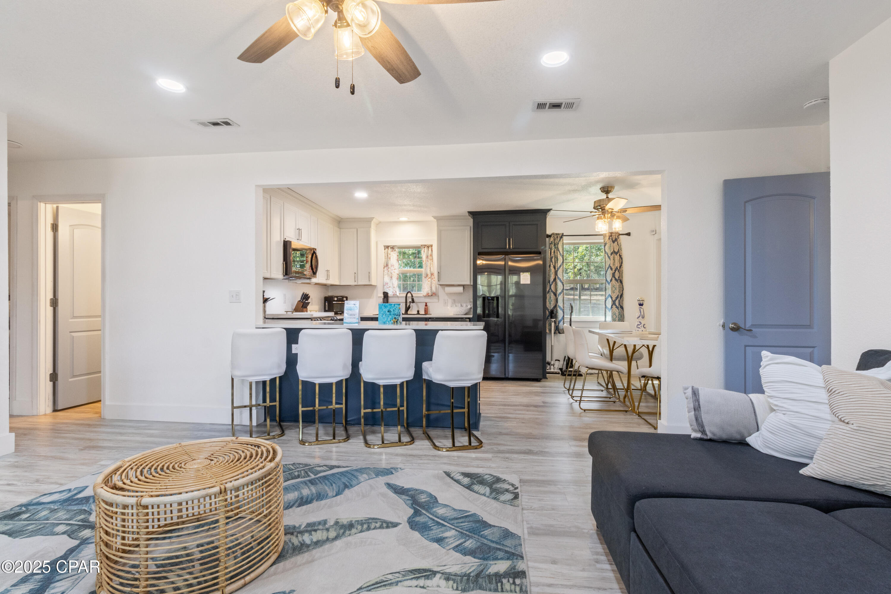 Image 8 For 450 Roberts Drive