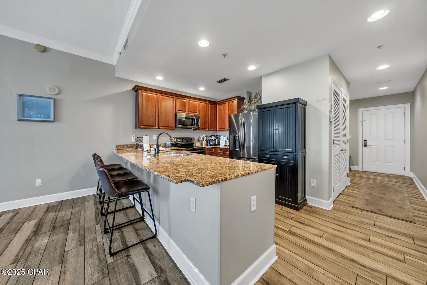 Image 6 For 4100 Marriott Drive 402