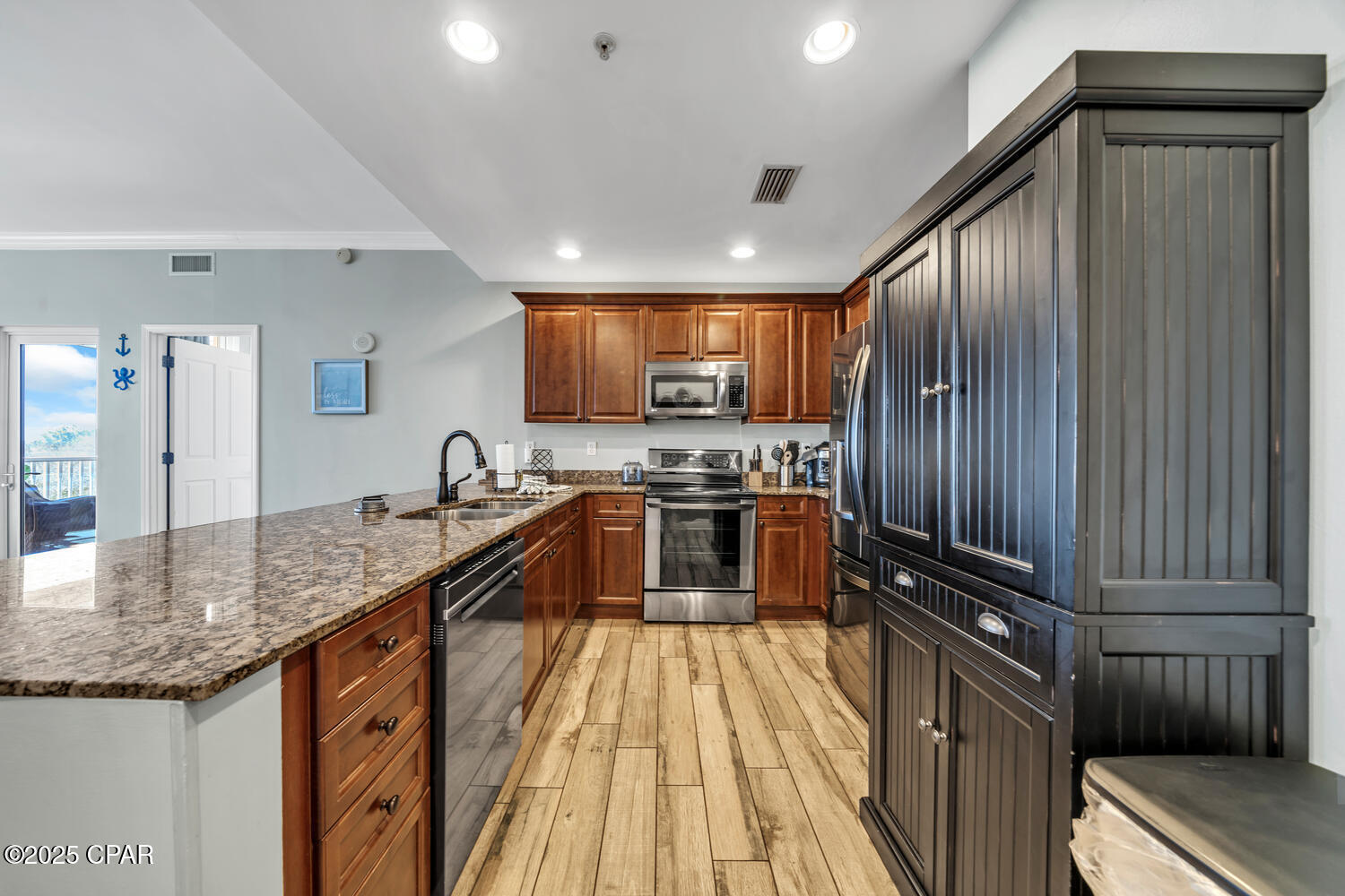 Image 7 For 4100 Marriott Drive 402