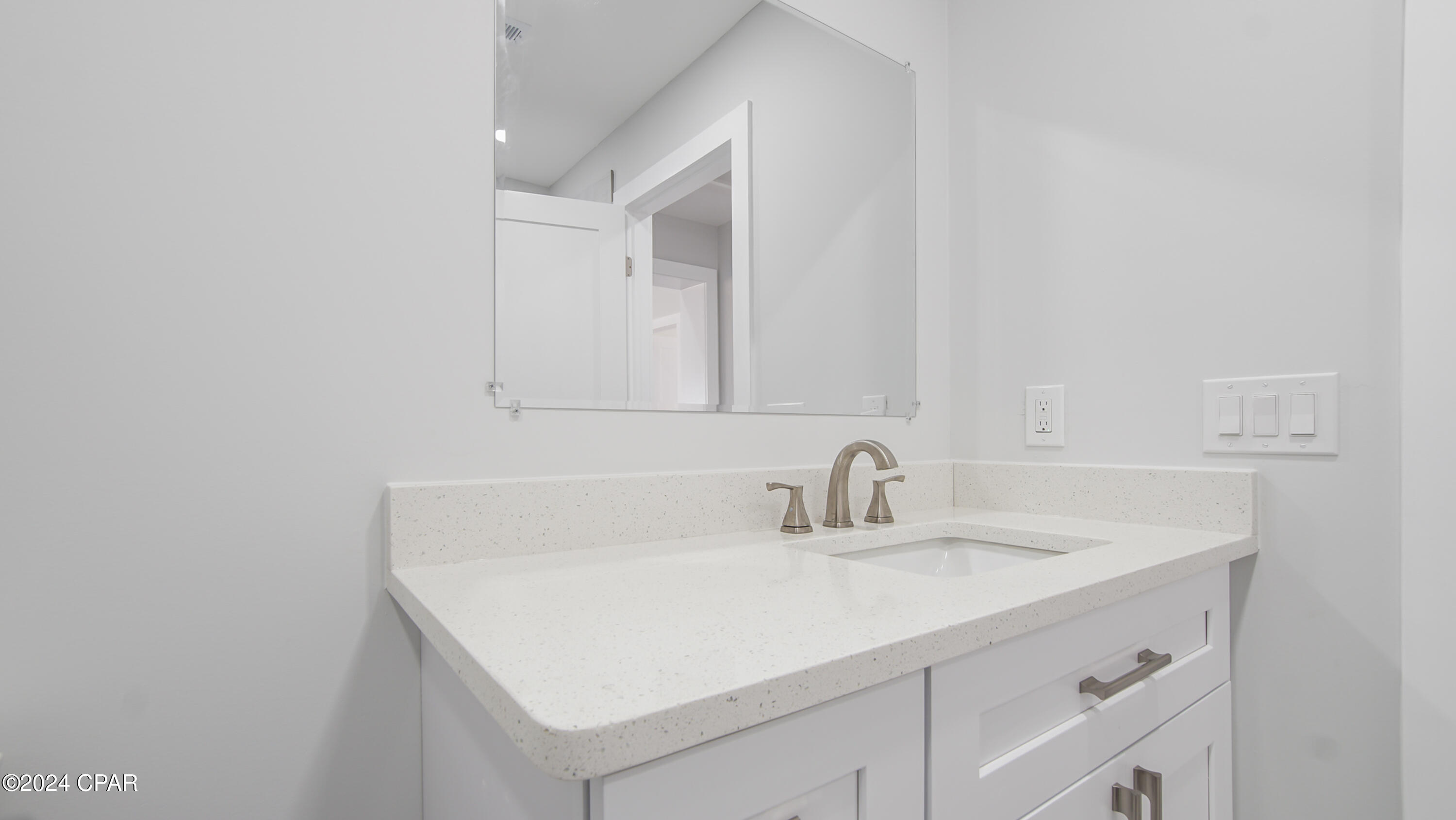 Image 21 For 6345 Oak Knoll Road