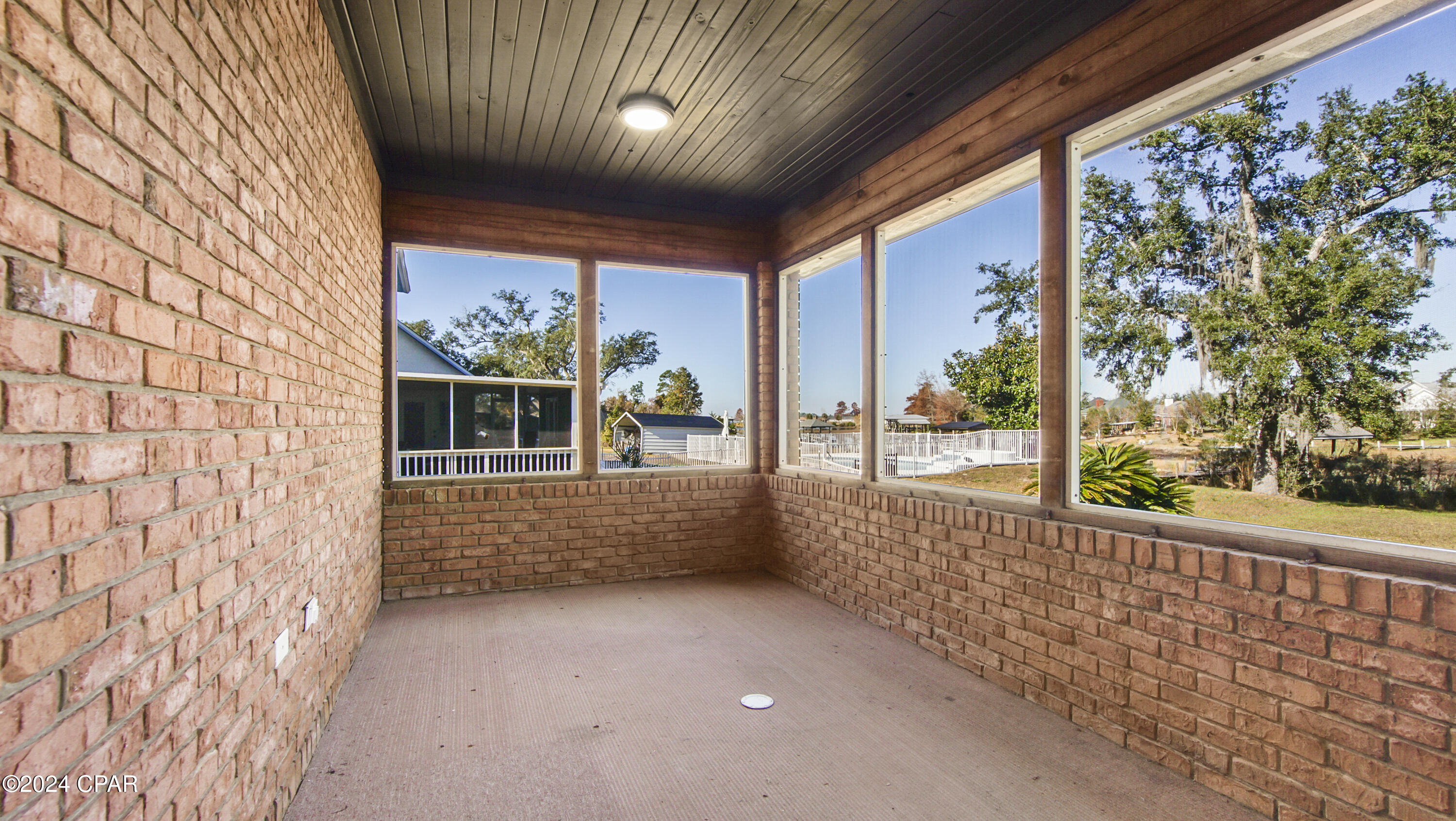 Image 30 For 6345 Oak Knoll Road