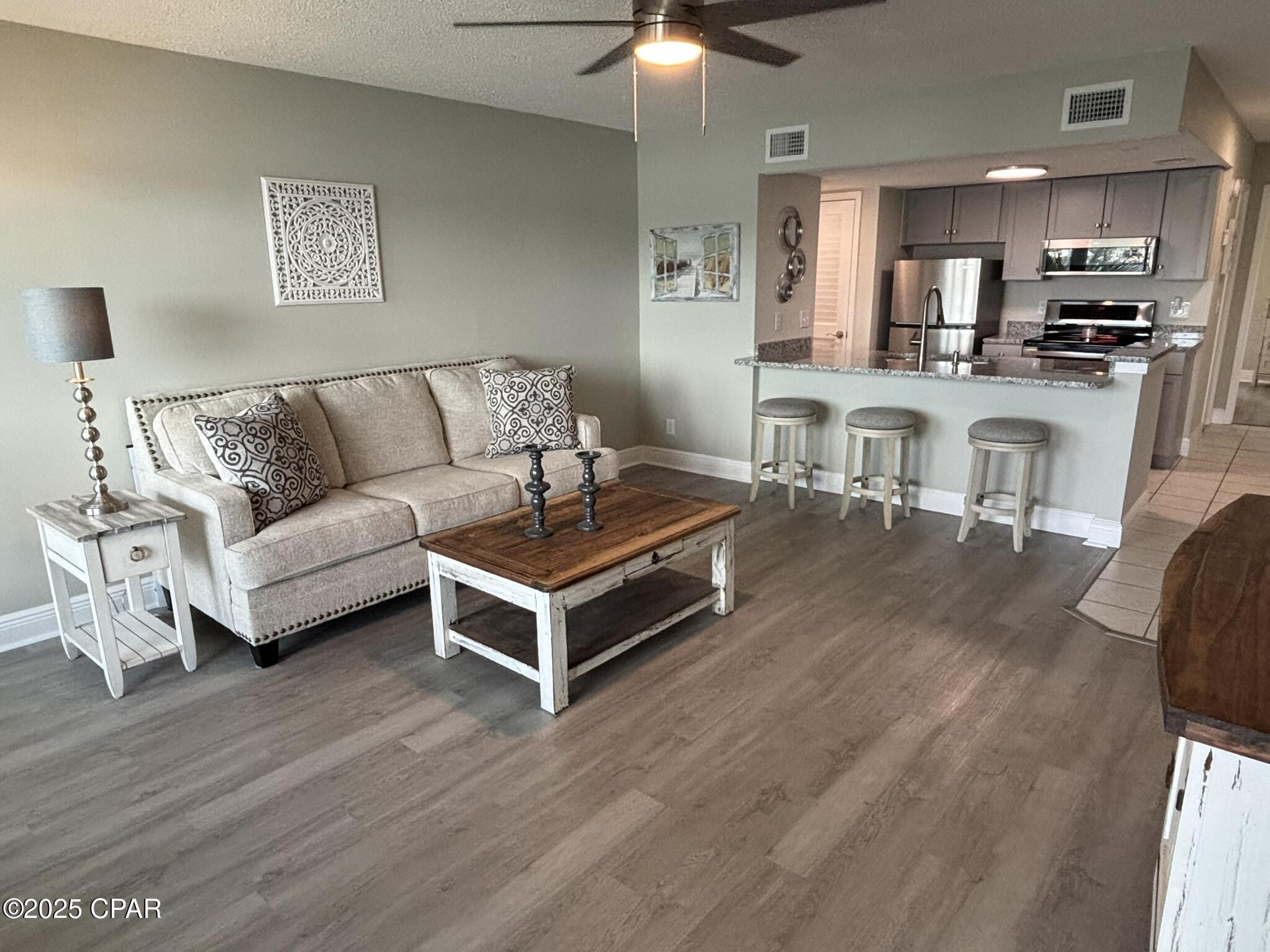 Image 4 For 6909 Lagoon Drive 3b