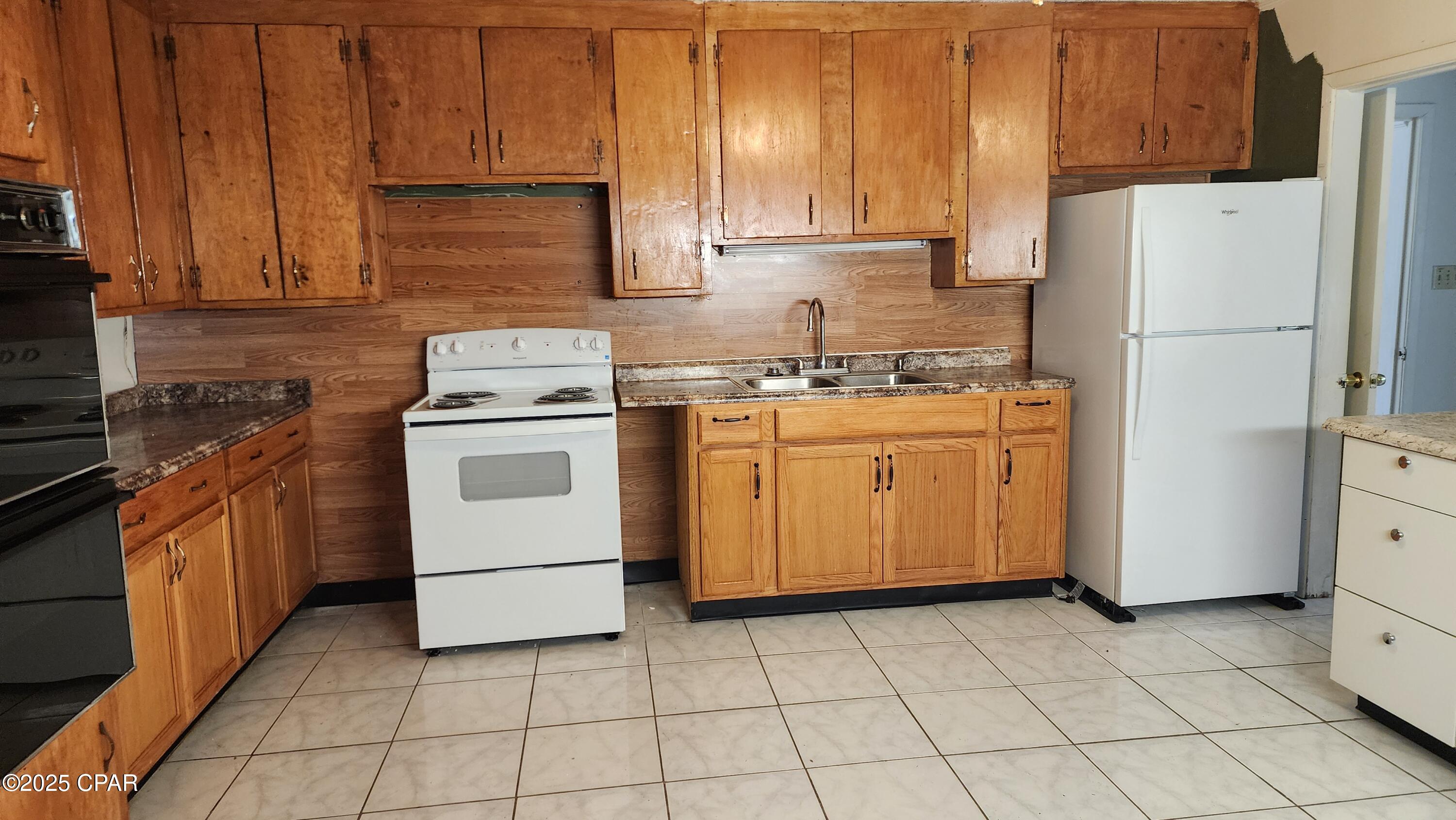 Image 12 For 6073 Devorak Drive