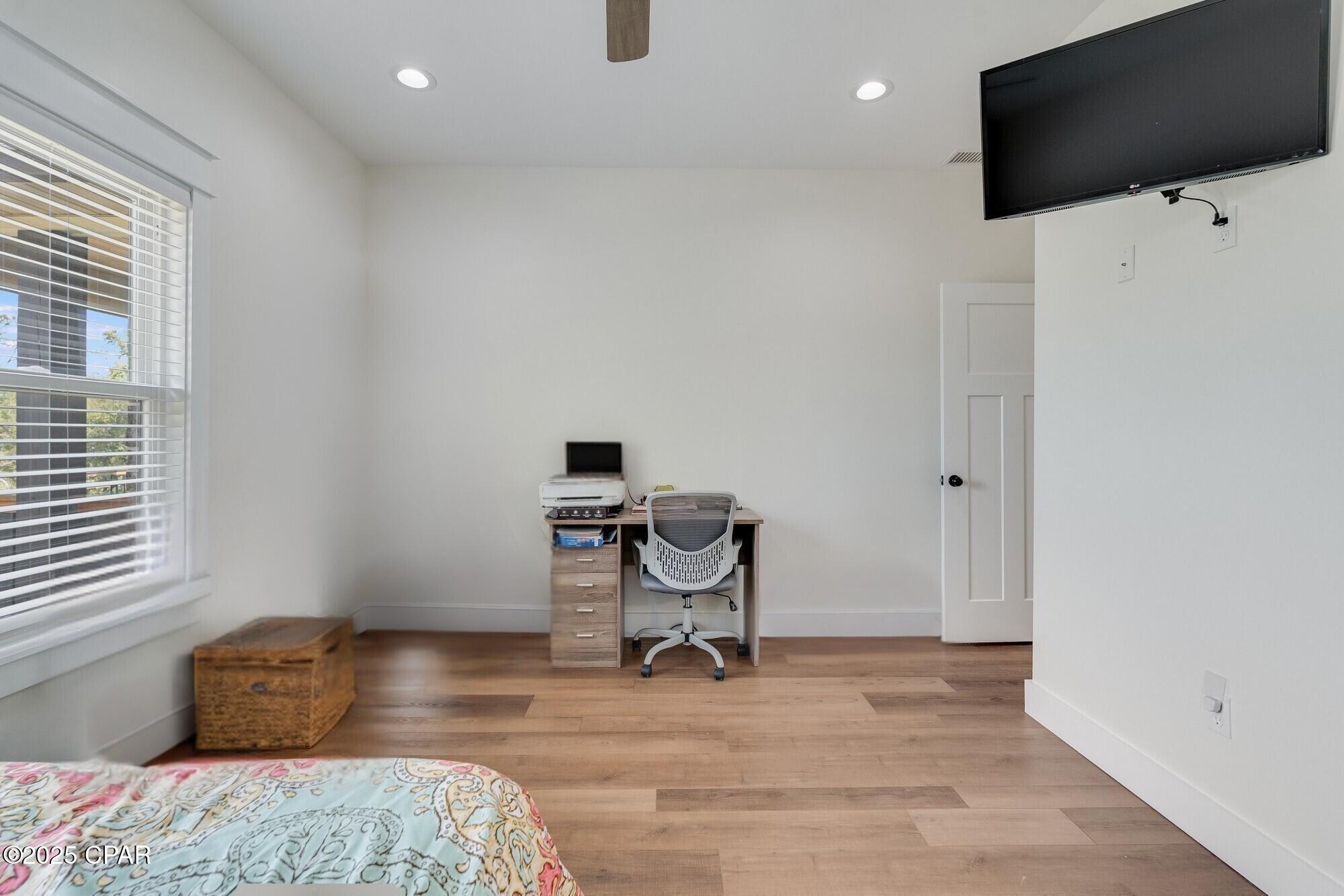 Image 29 For 2789 Summer Drive