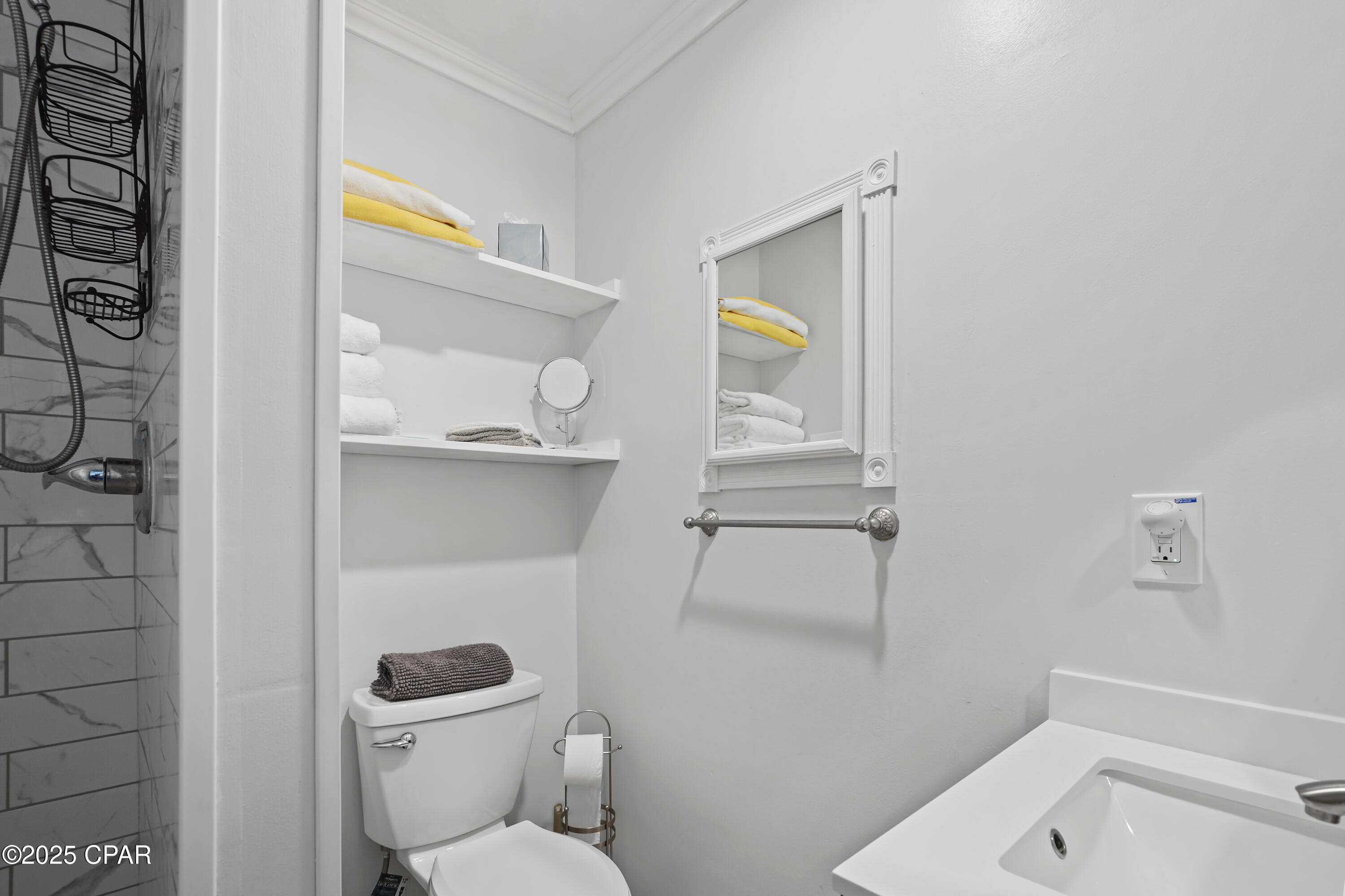 Image 17 For 134-b Damon Circle