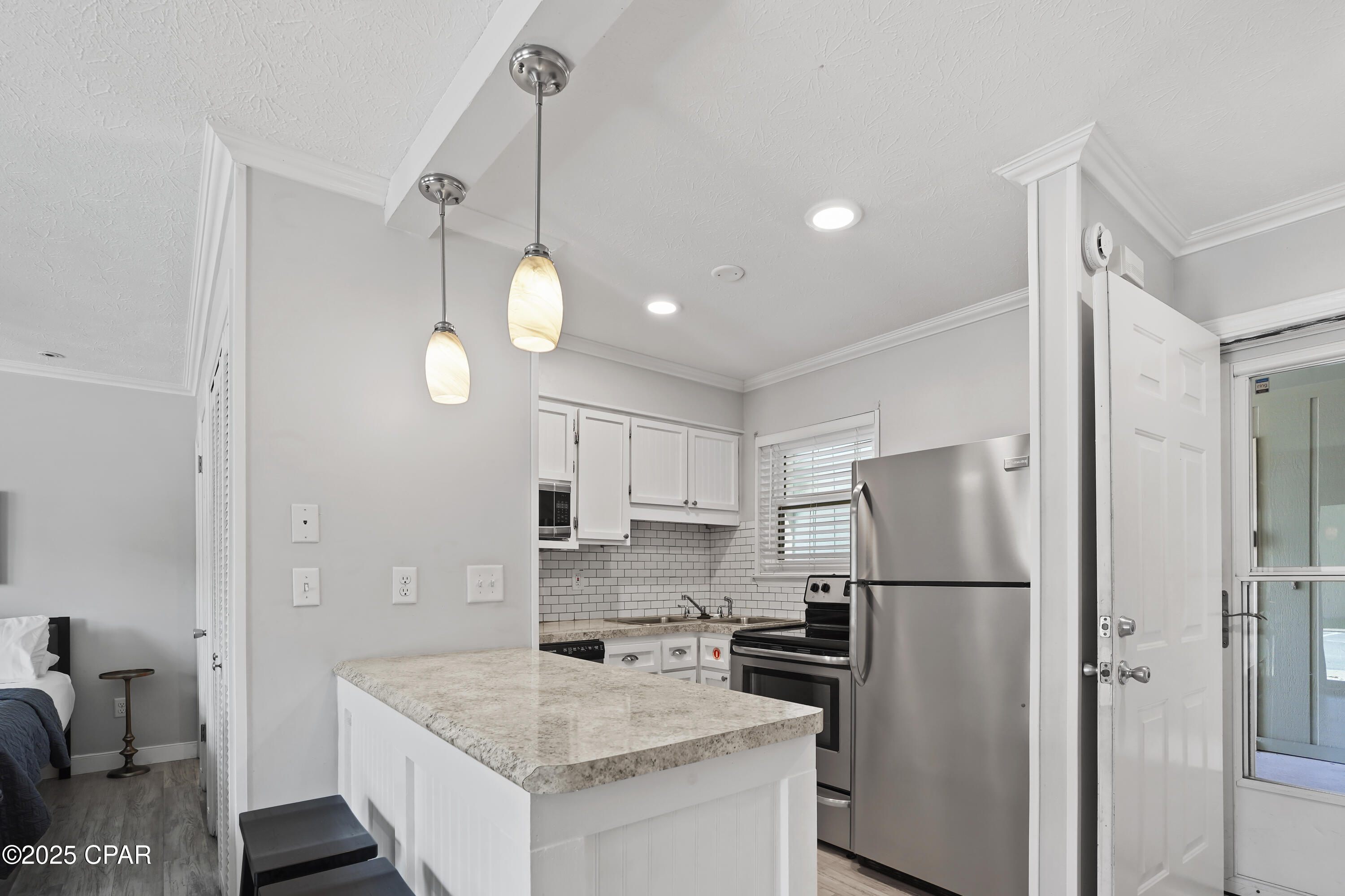 Image 20 For 134-b Damon Circle