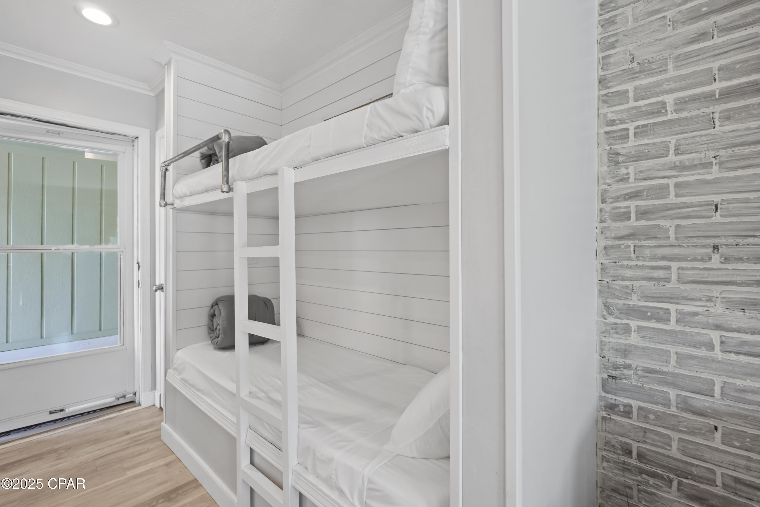 Image 26 For 134-b Damon Circle