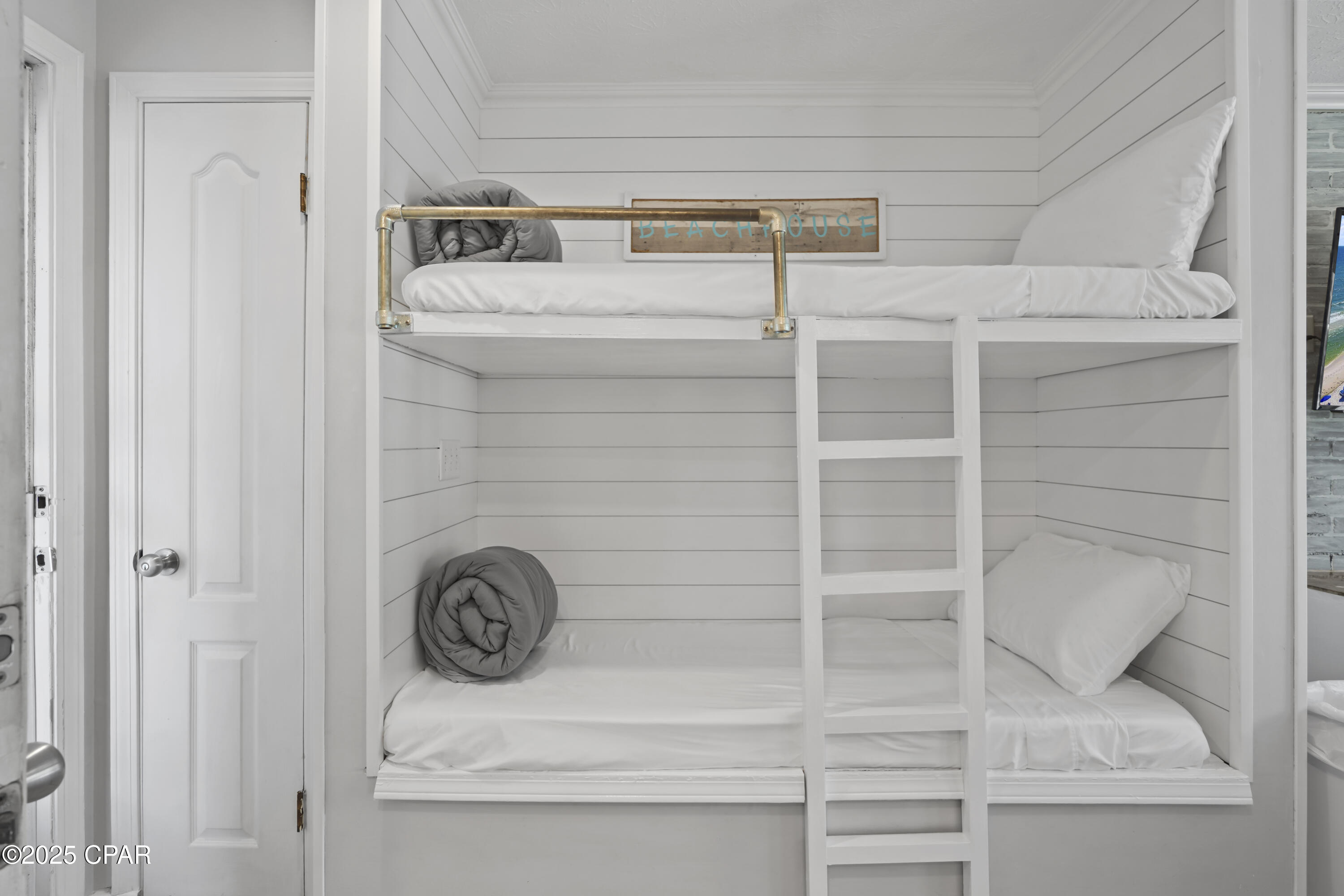 Image 3 For 134-b Damon Circle