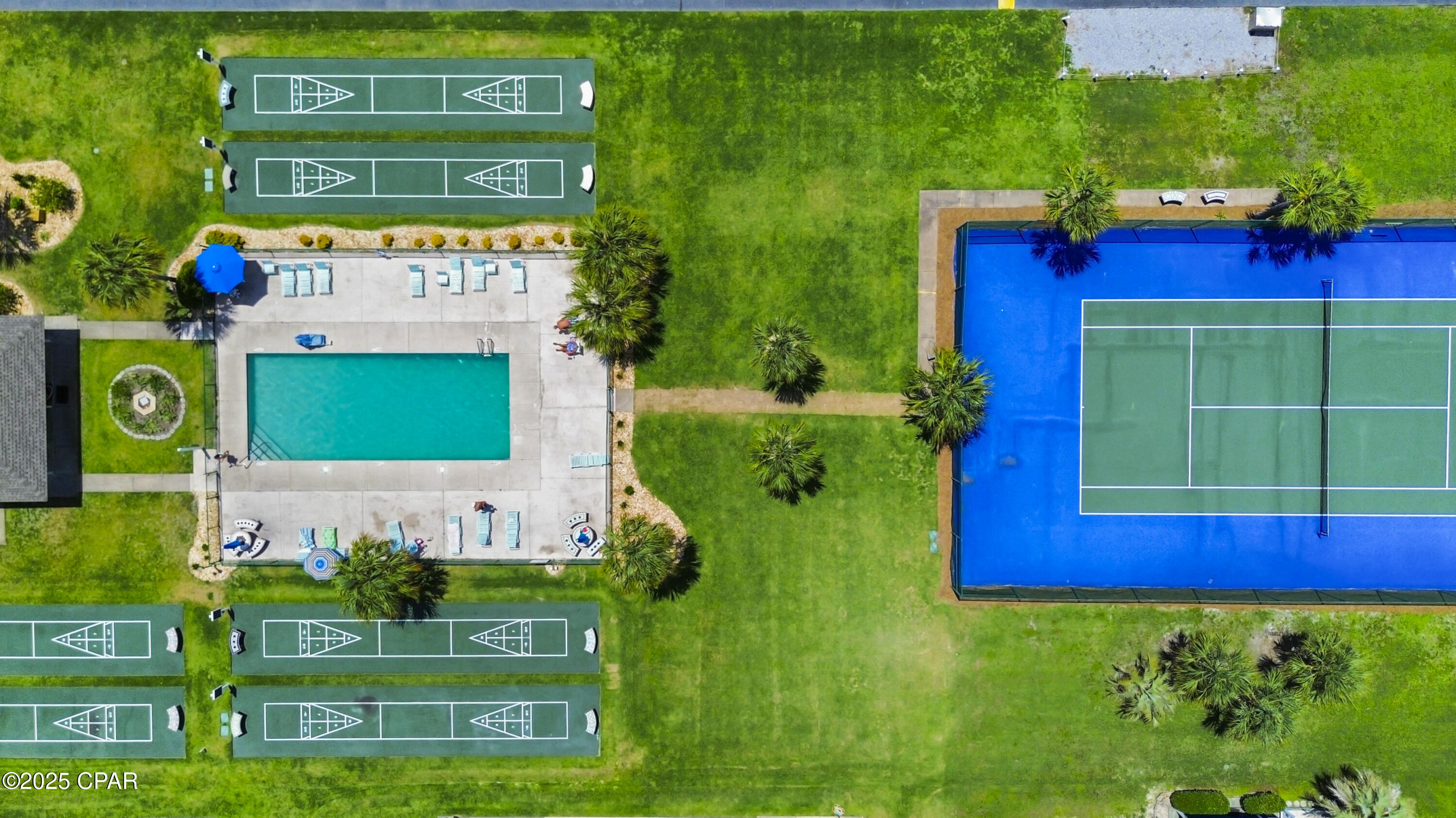 Image 34 For 134-b Damon Circle