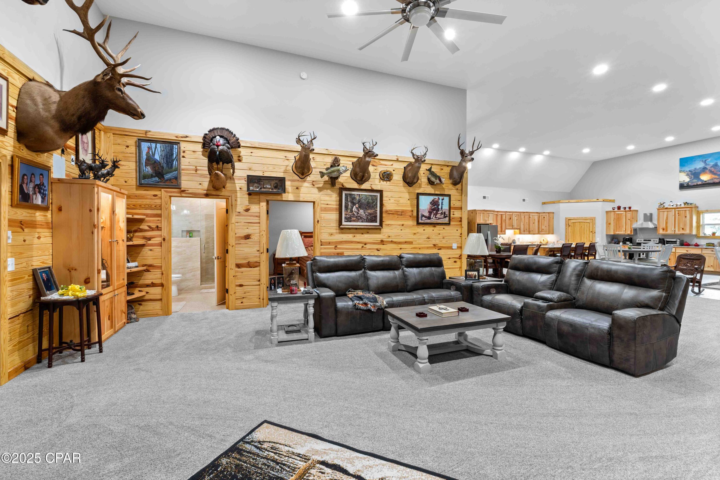 Image 13 For 701 State Road 20 W