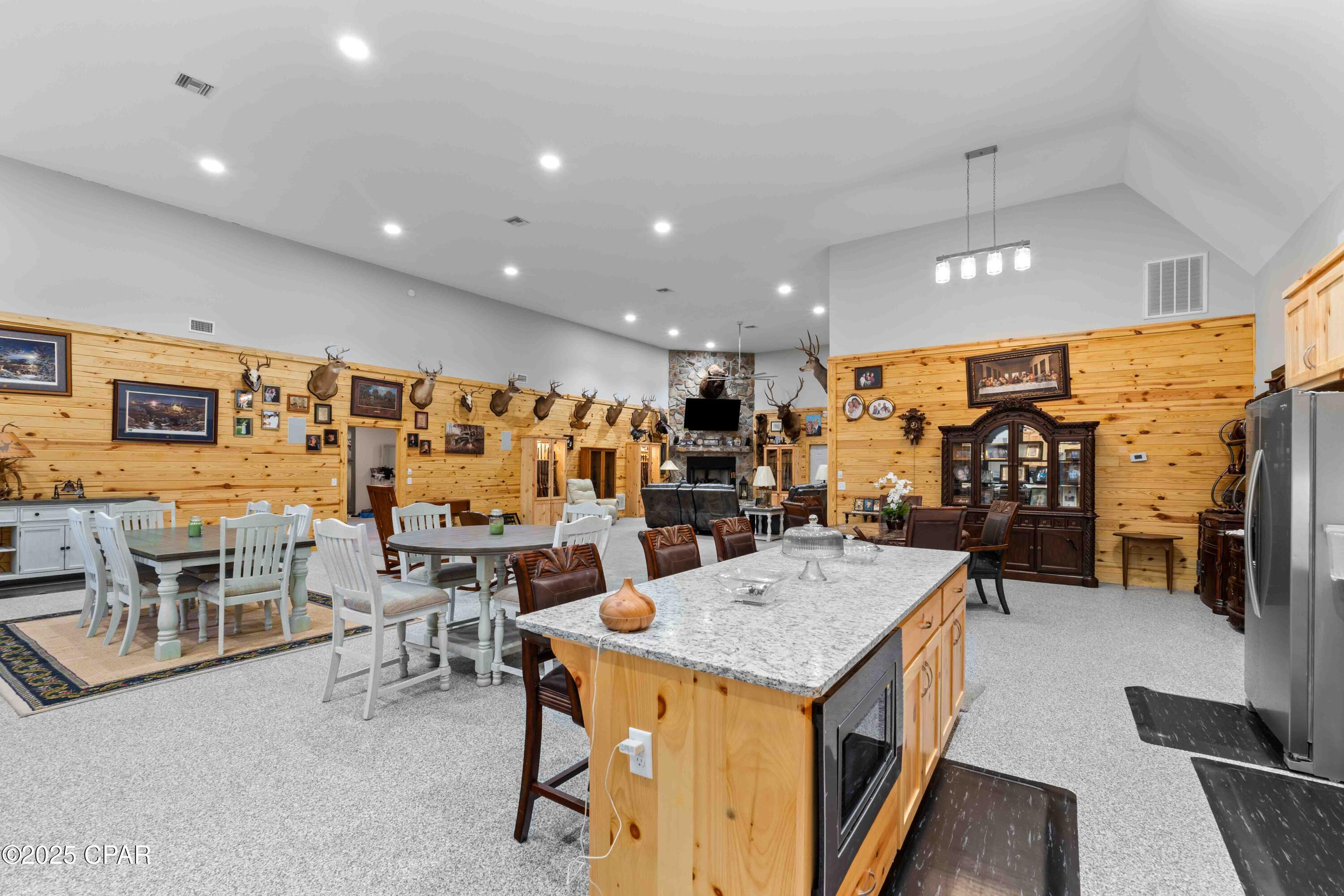 Image 20 For 701 State Road 20 W