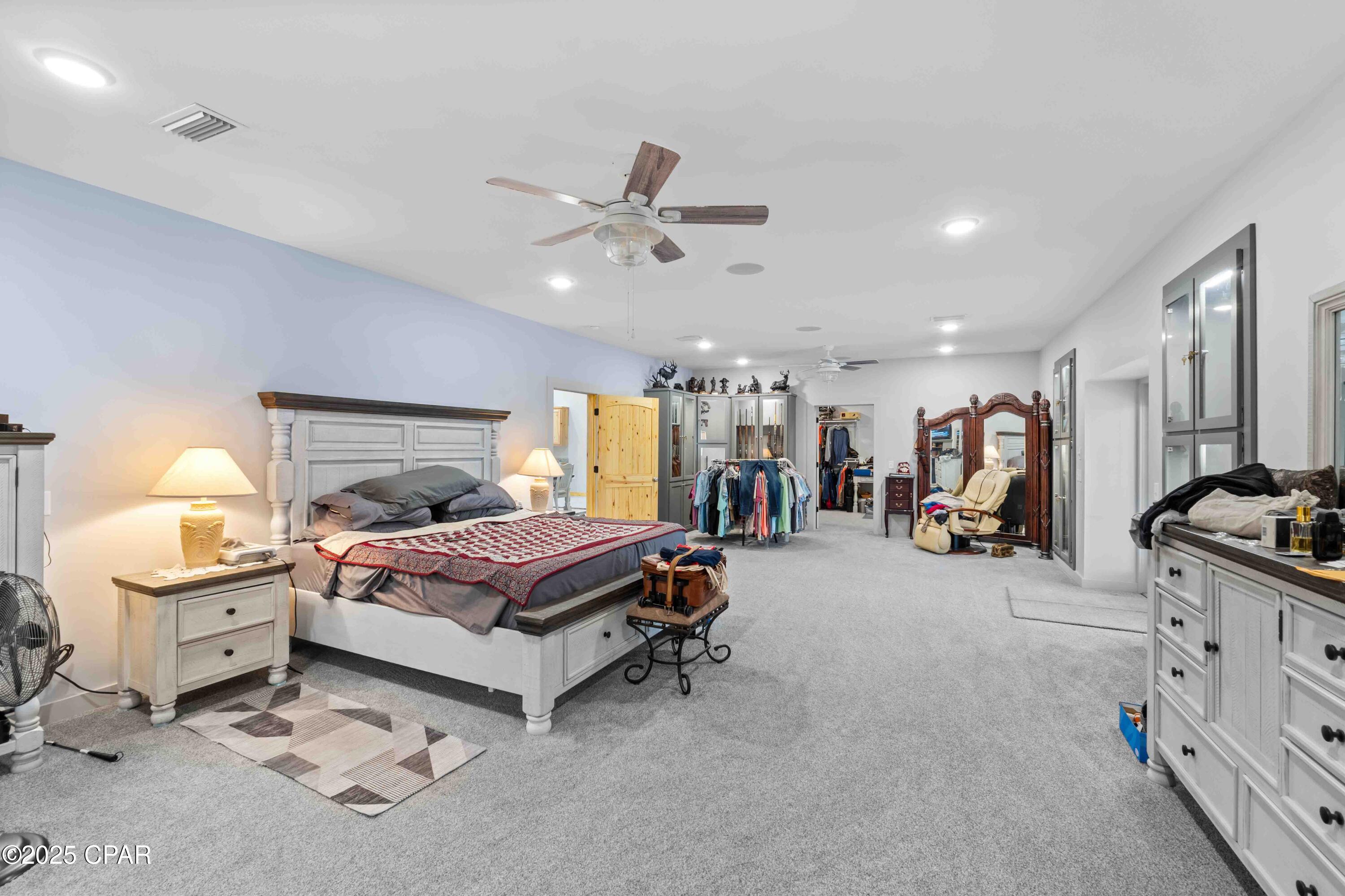 Image 26 For 701 State Road 20 W