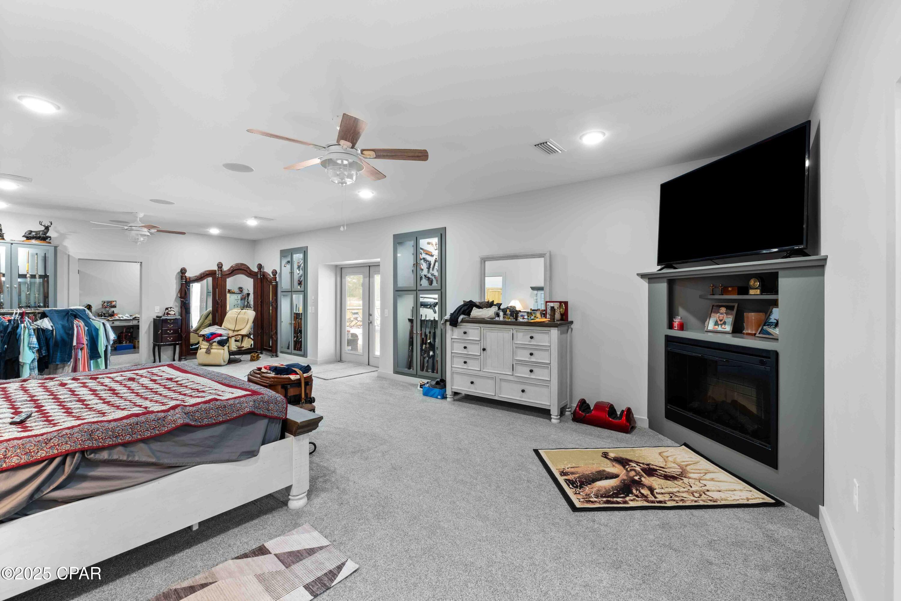 Image 27 For 701 State Road 20 W