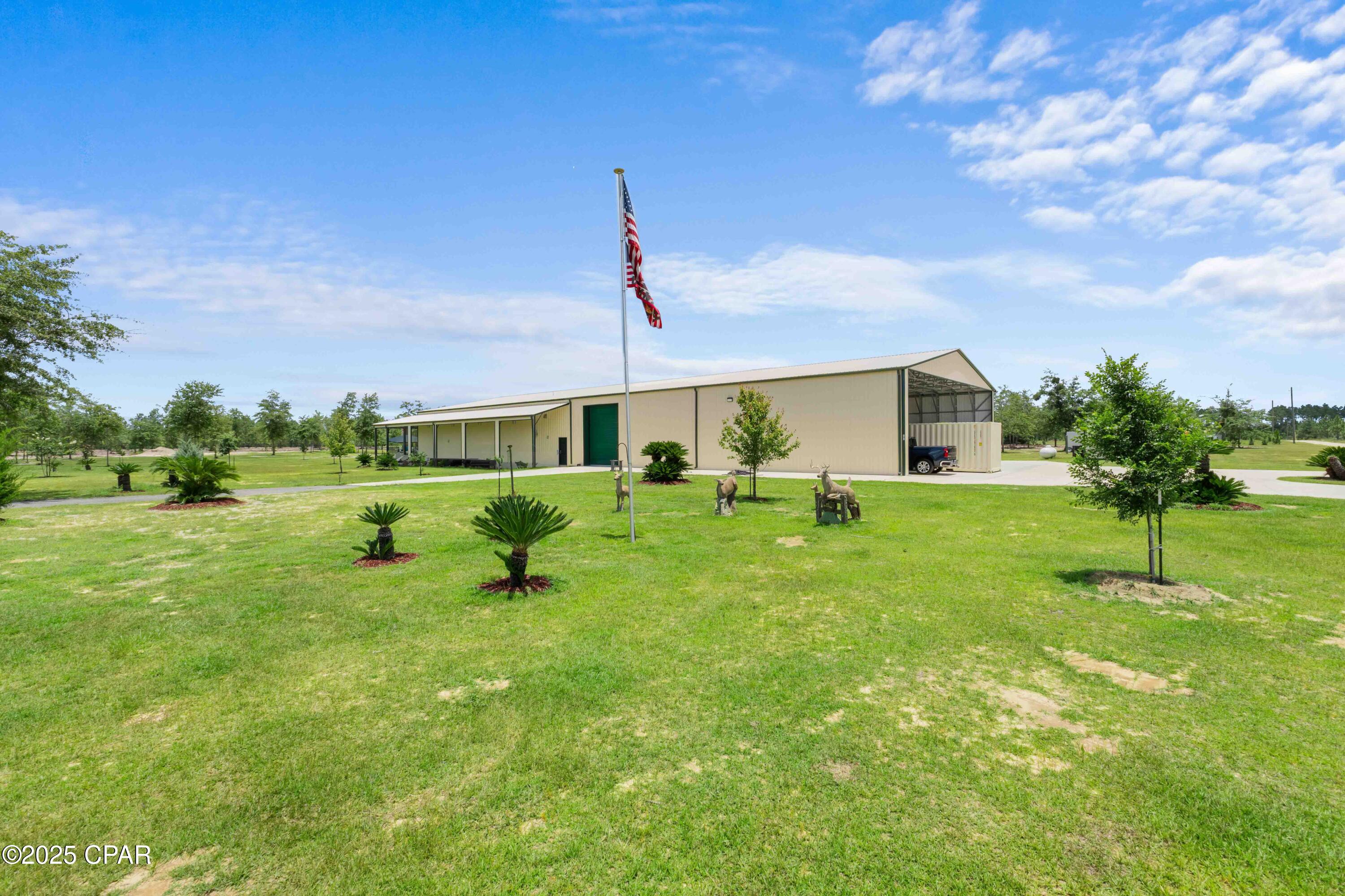 Image 4 For 701 State Road 20 W