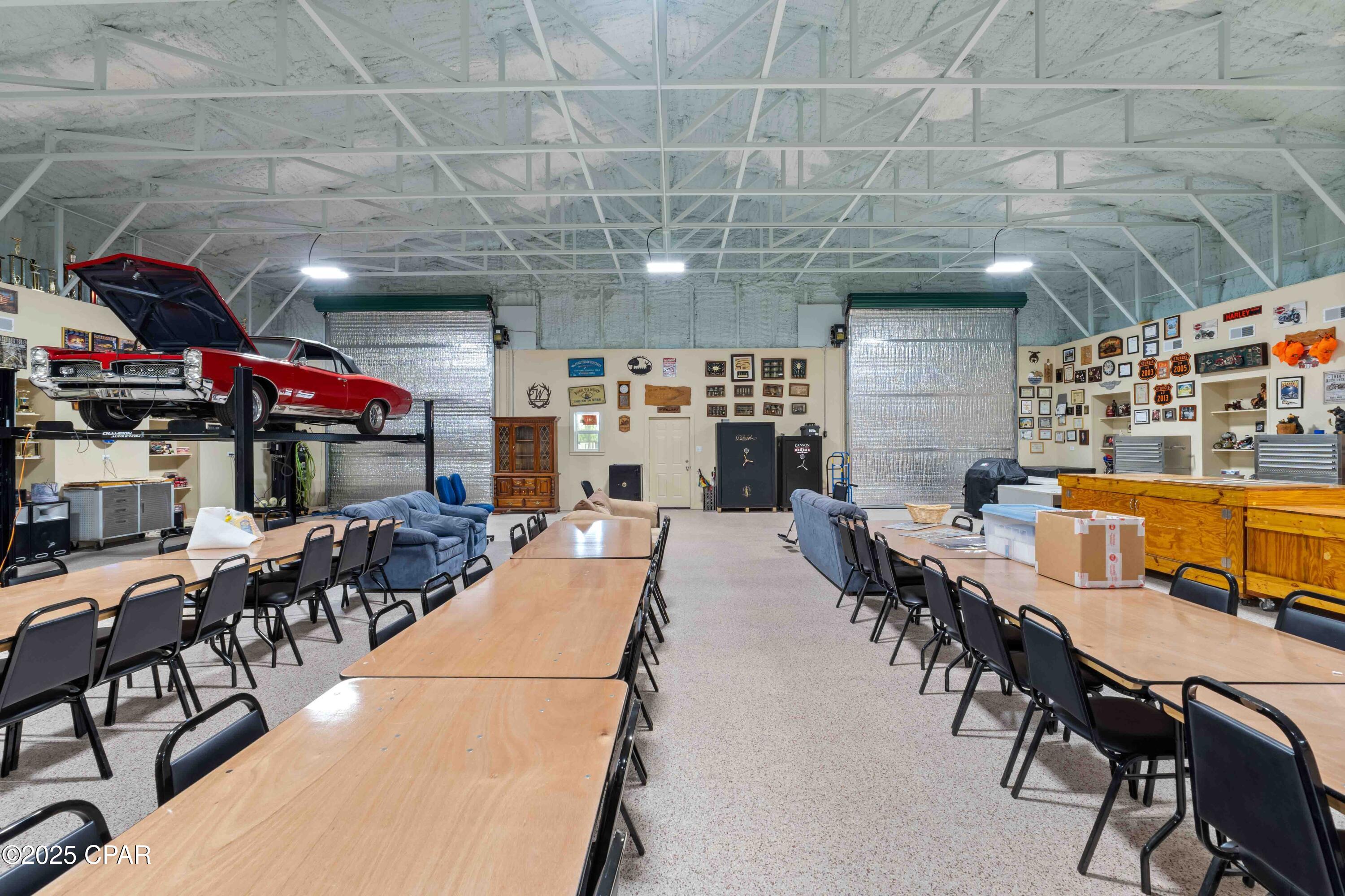 Image 41 For 701 State Road 20 W